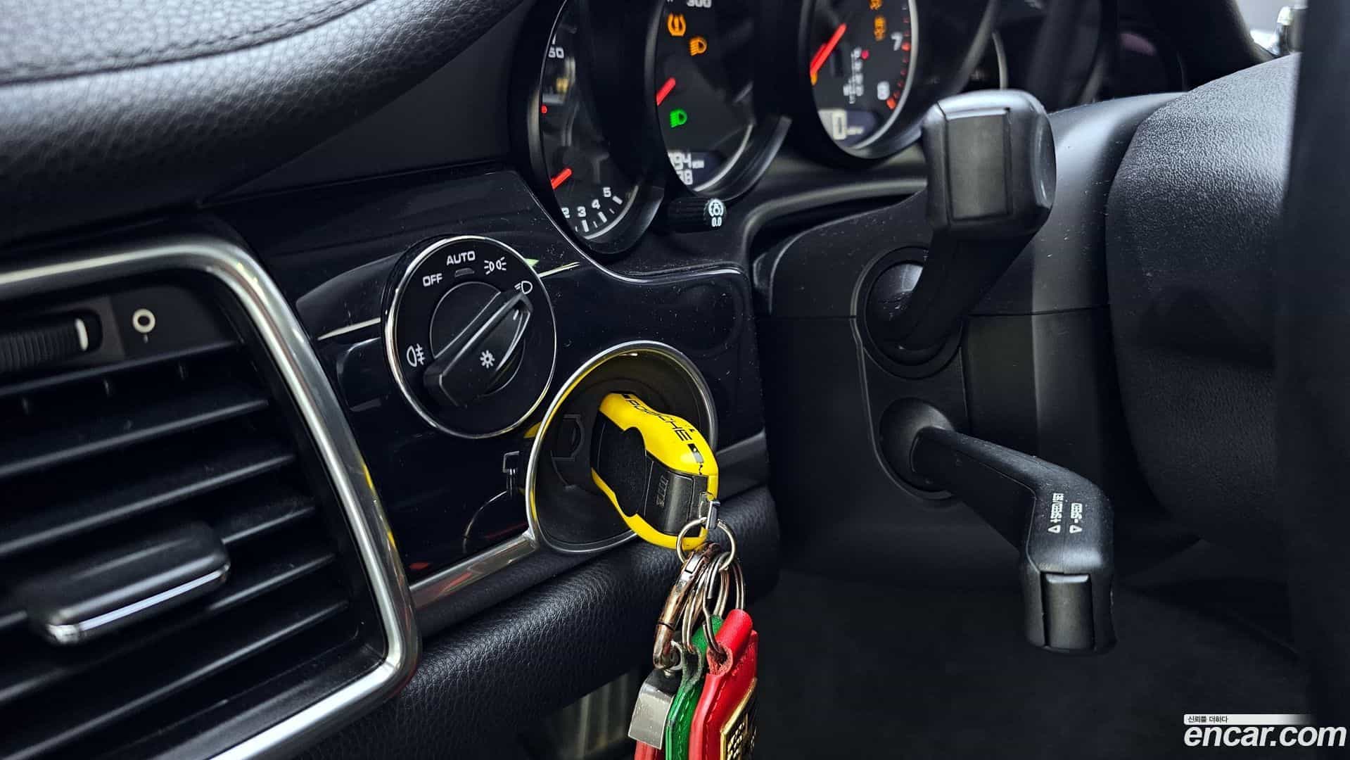 Panamera Porsche 2014.0-OPTION-021