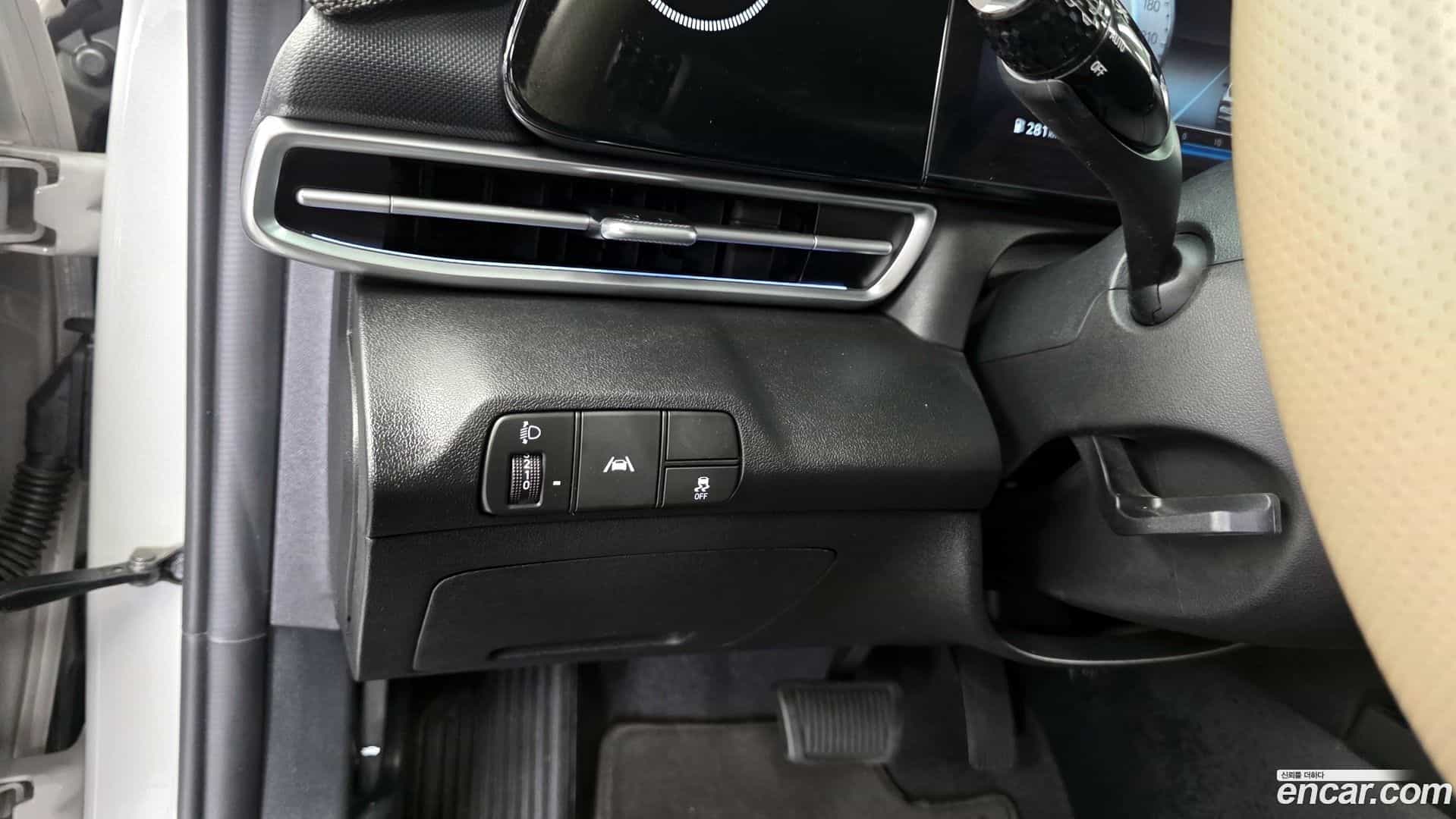 AVANTE Hyundai 2022.3-OPTION-020
