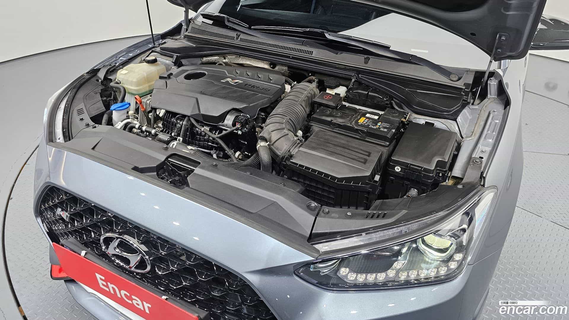 Veloster Hyundai 2019.8-OUTER-006
