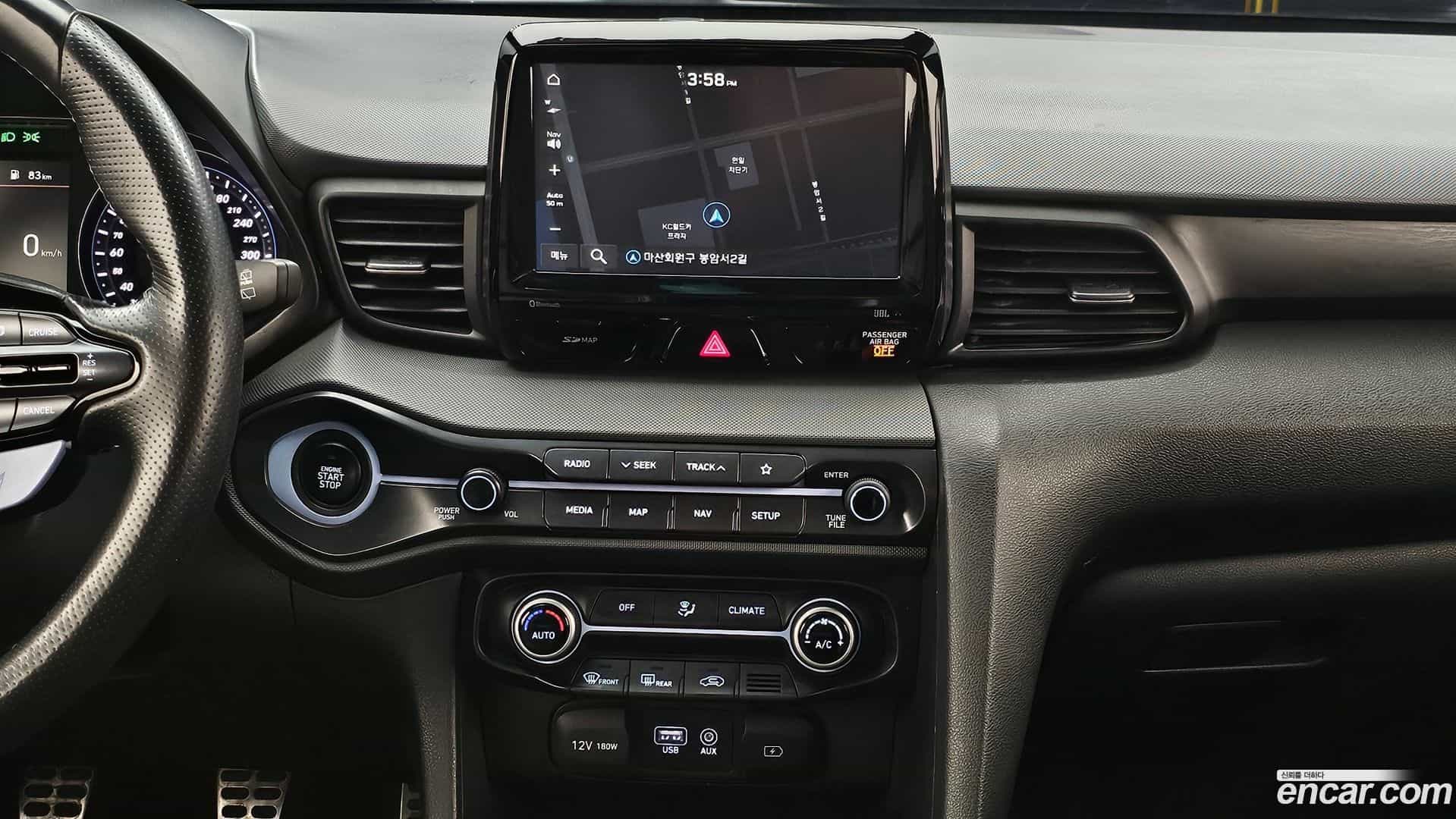 Veloster Hyundai 2019.8-OPTION-018