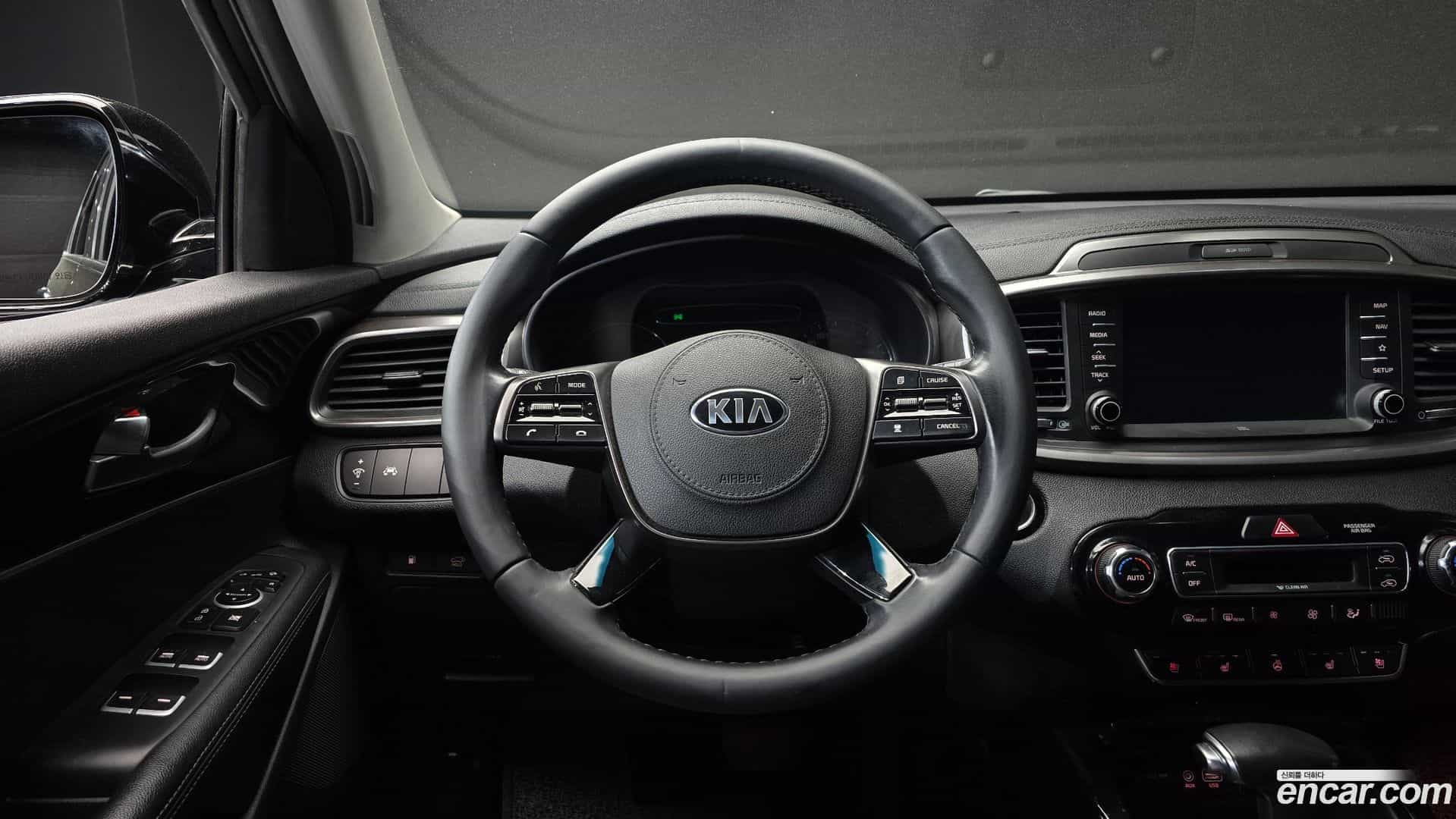 Sorento Kia 2017.9-OPTION-017
