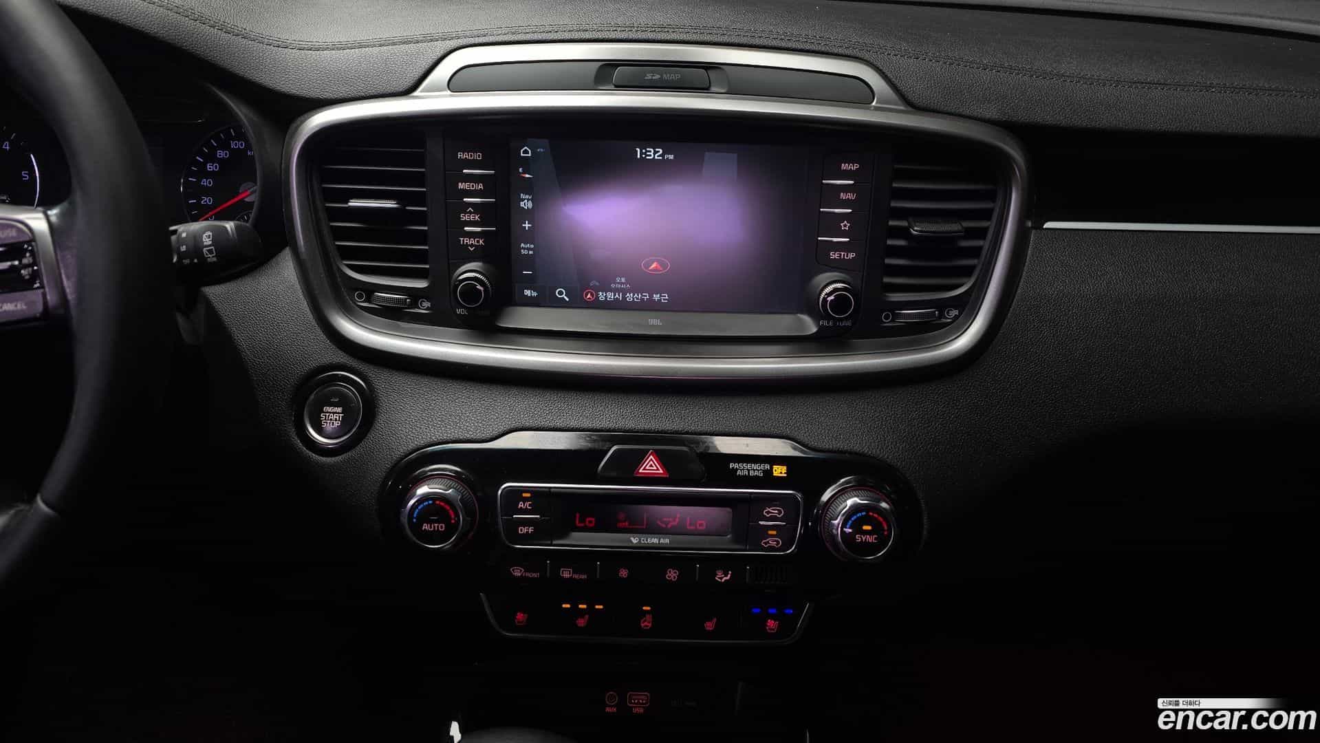 Sorento Kia 2017.9-OPTION-018