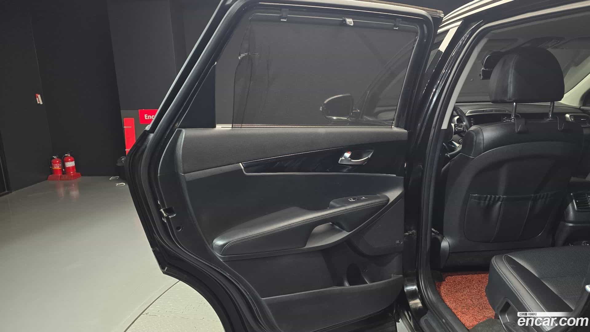 Sorento Kia 2017.9-INNER-035