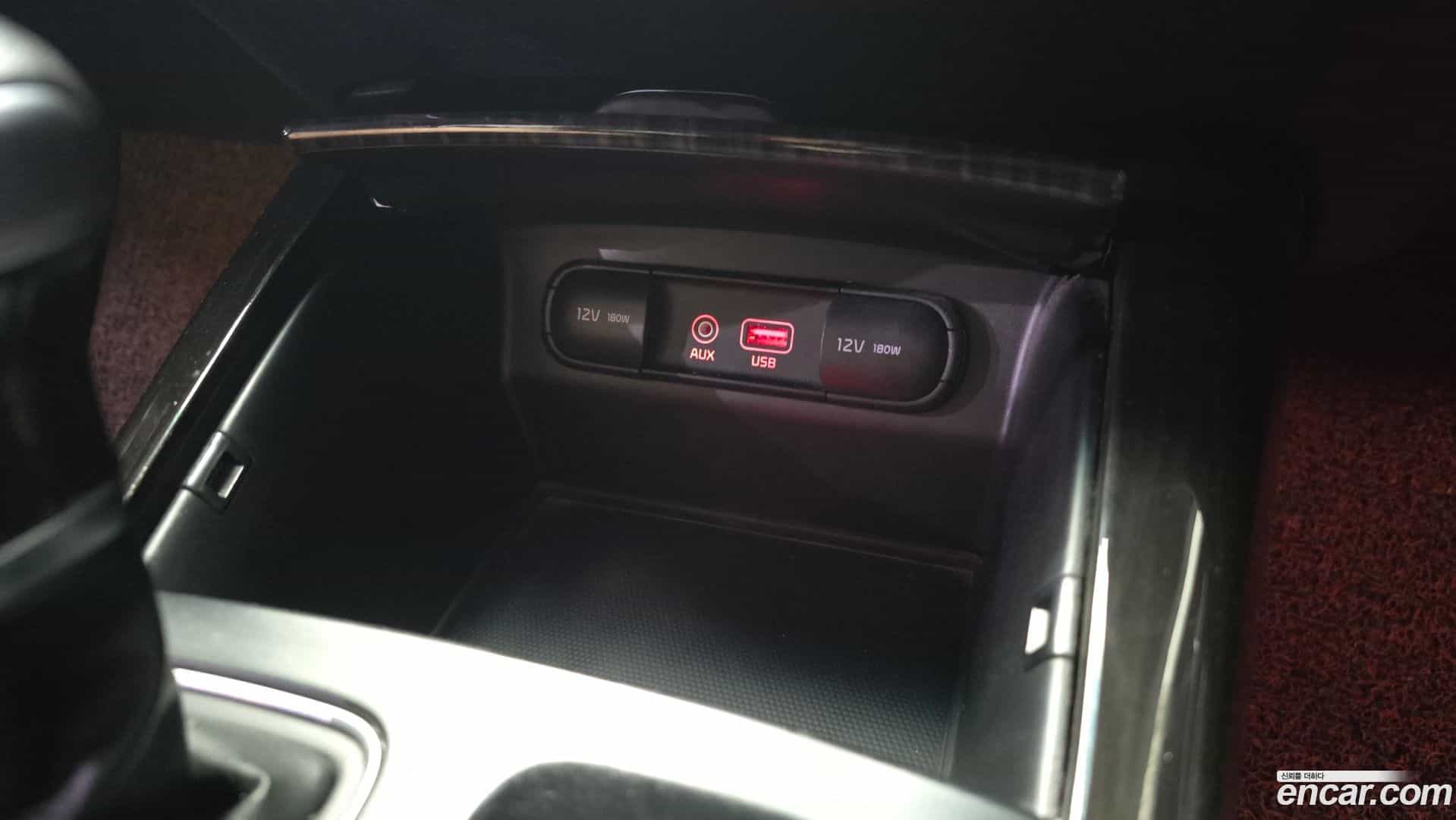 Sorento Kia 2017.9-OPTION-042