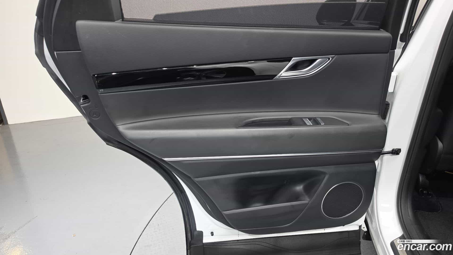 GV80 Genesis 2020.3-INNER-035