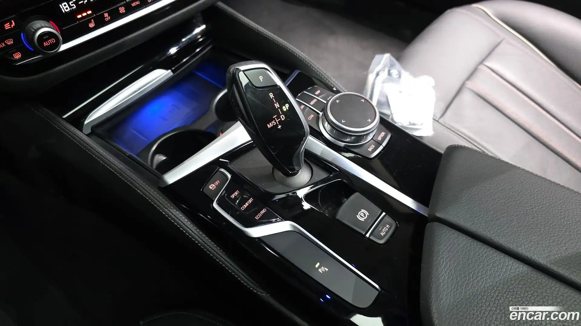 5-Series BMW 2019.6-INNER-009