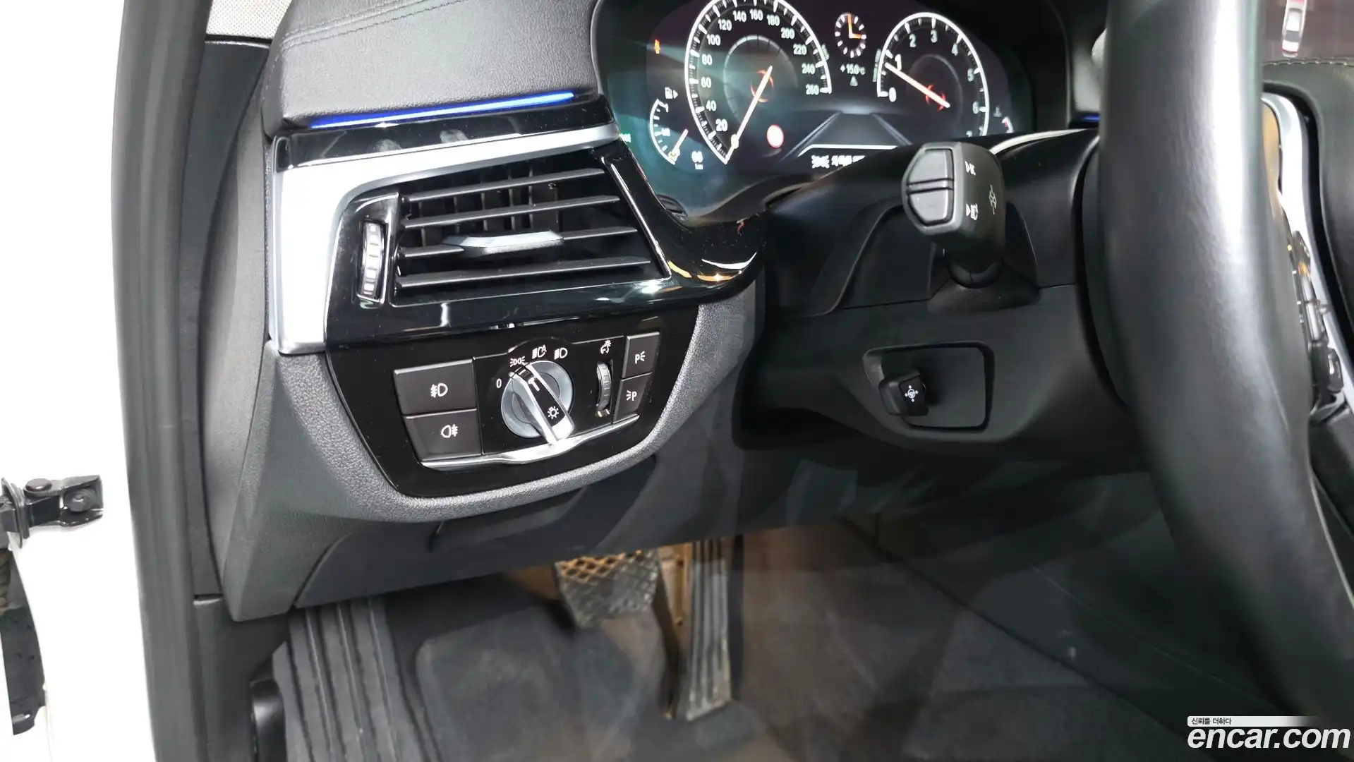 5-Series BMW 2019.6-OPTION-040