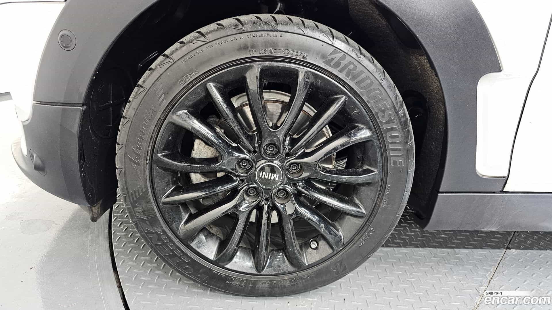 Clubman Mini 2021.2-OUTER-005