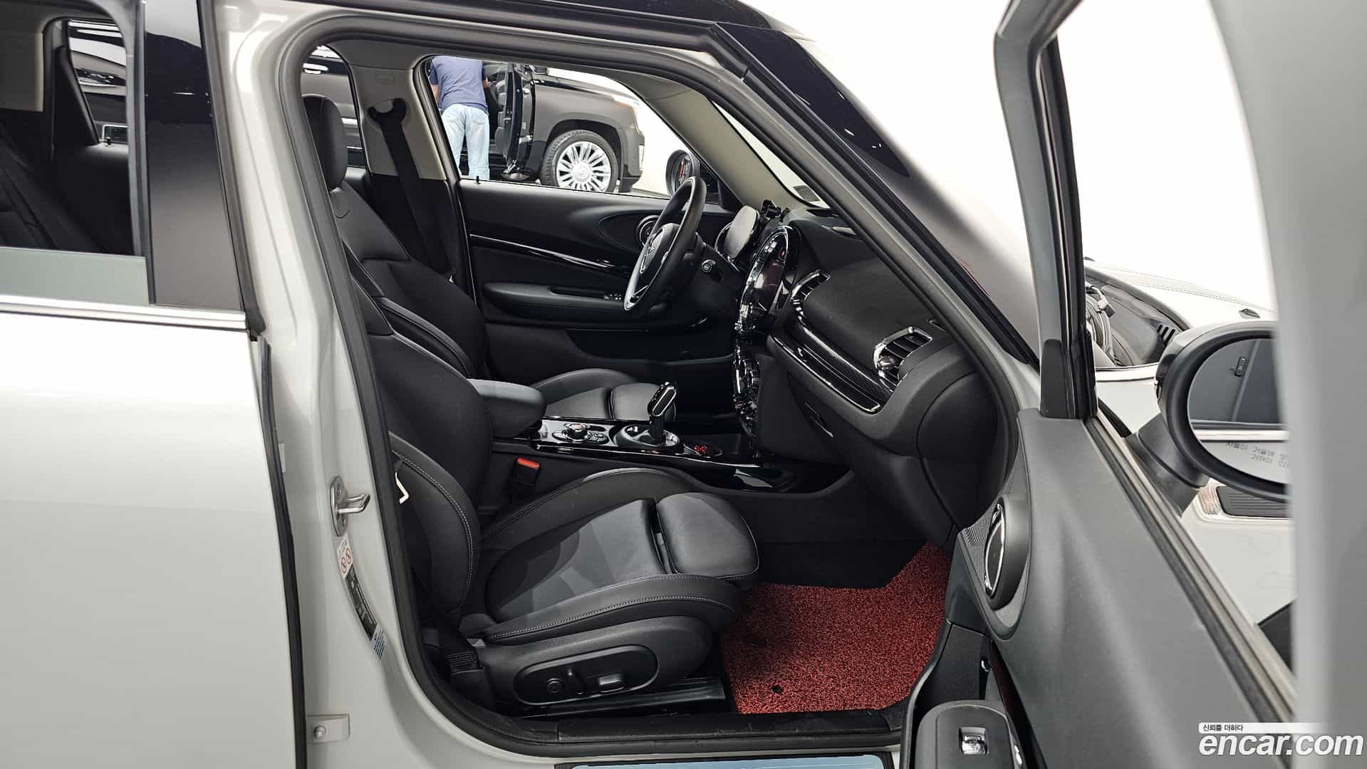 Clubman Mini 2021.2-INNER-036
