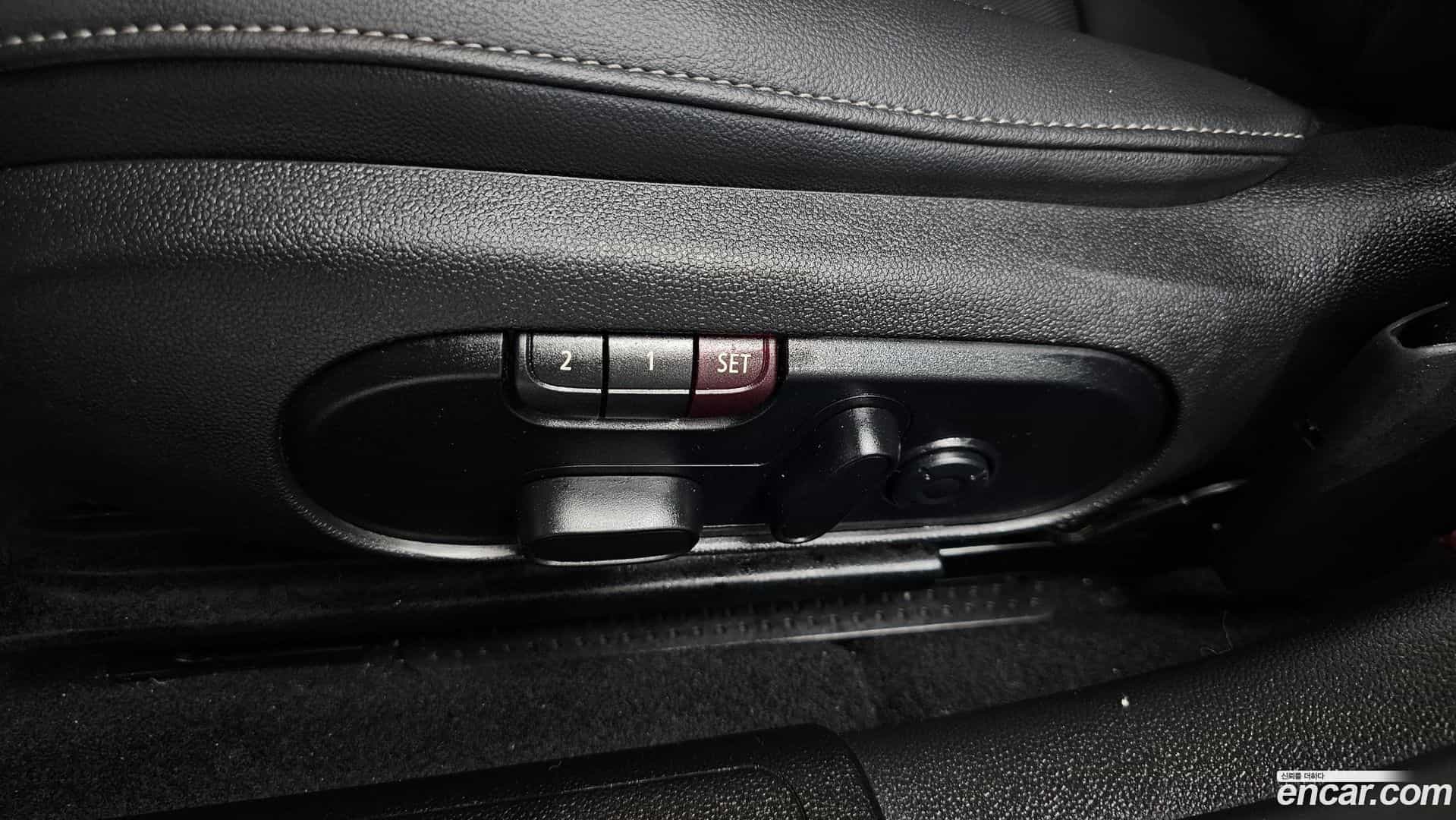Clubman Mini 2021.2-OPTION-044