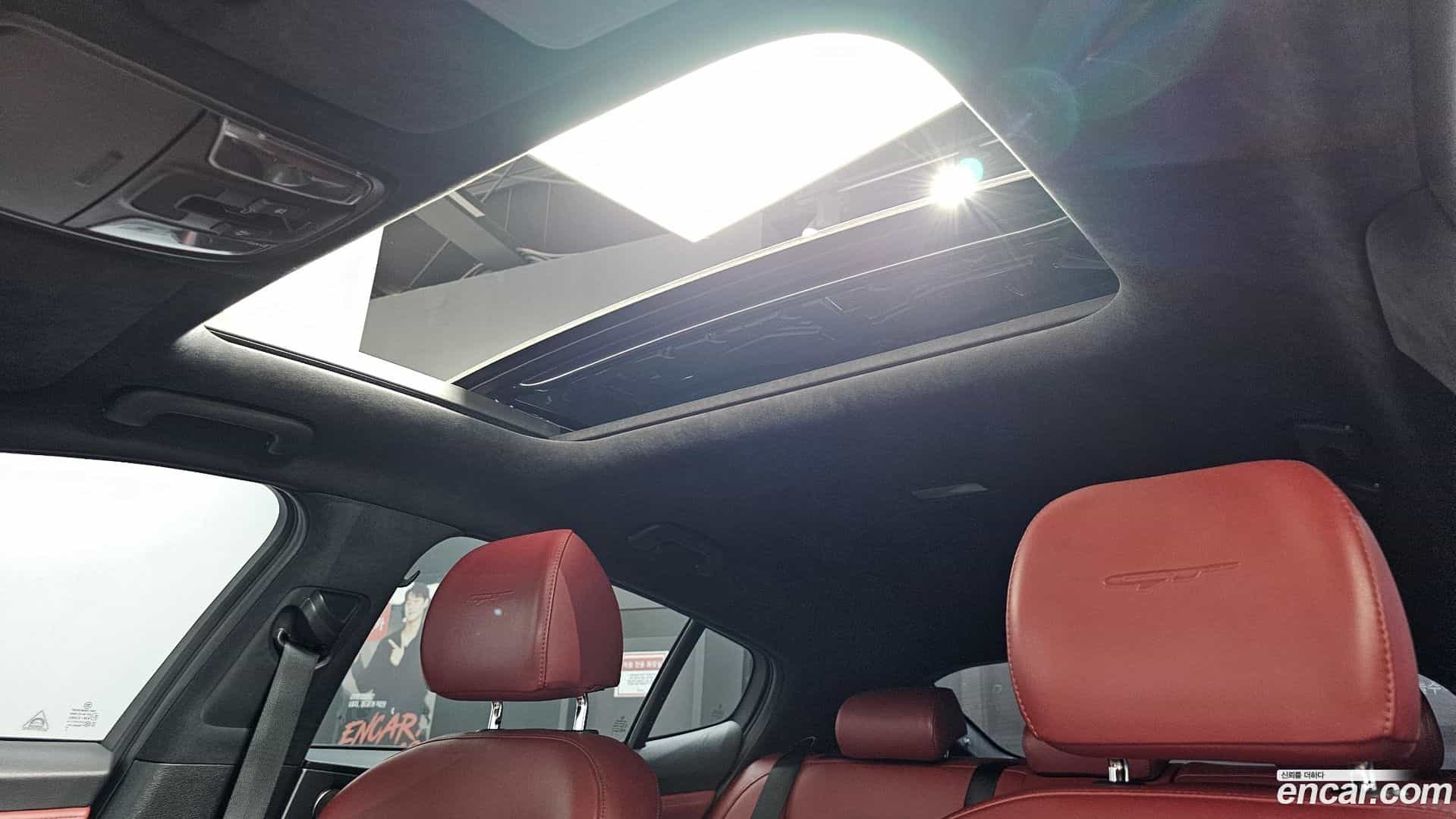 Stinger Kia 2018.6-OPTION-020