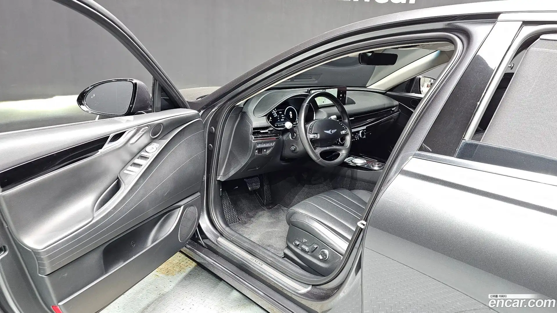 G80 Genesis 2021.3-INNER-010