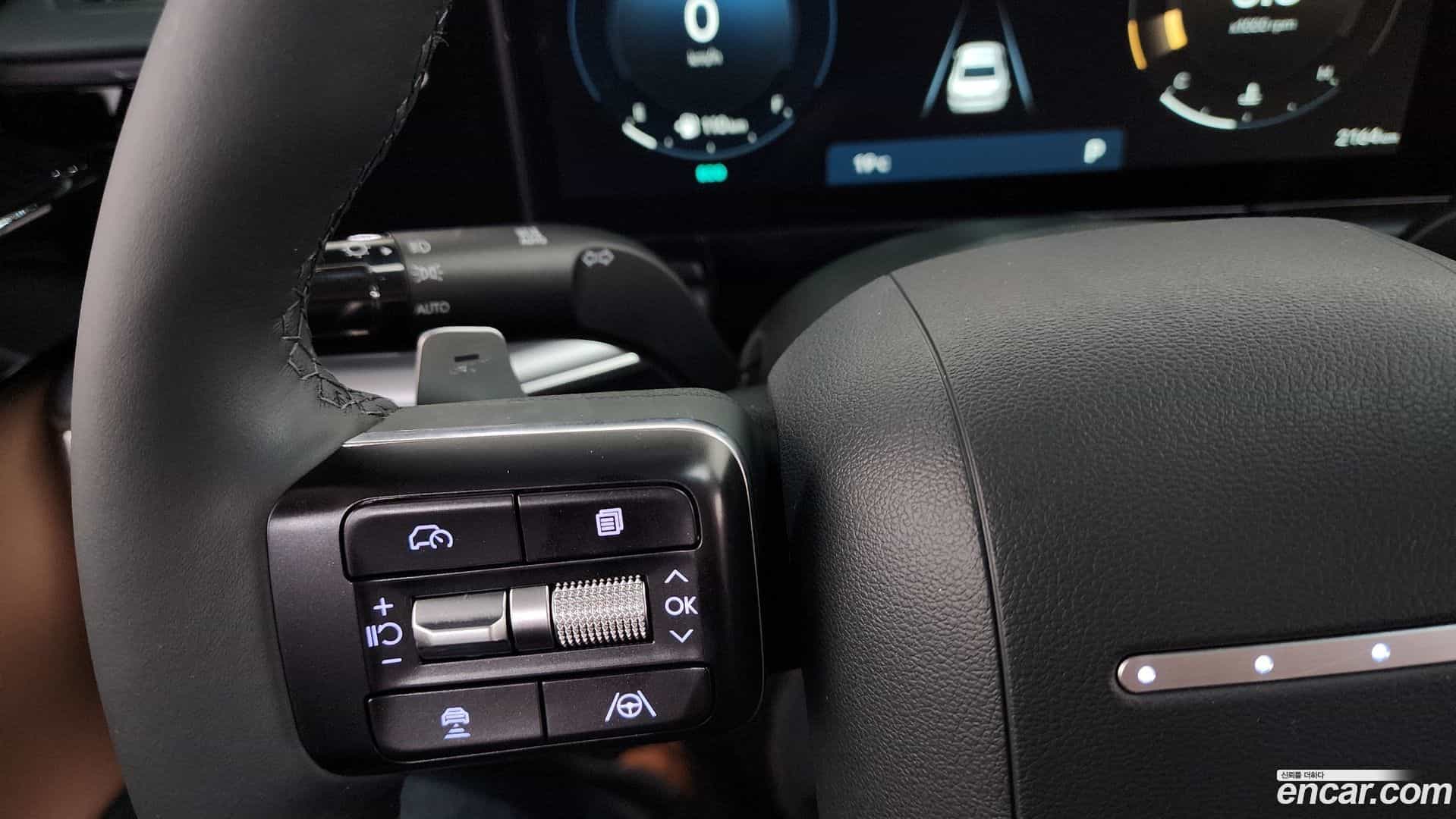 Grandeur Hyundai 2023.7-OPTION-021
