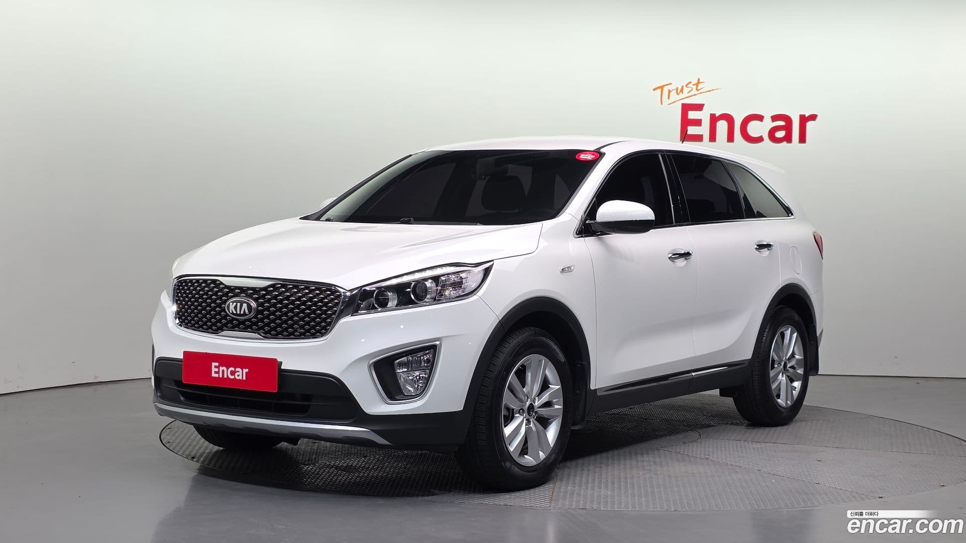 Main__Slider__Photo:Sorento Kia 2016.8-0