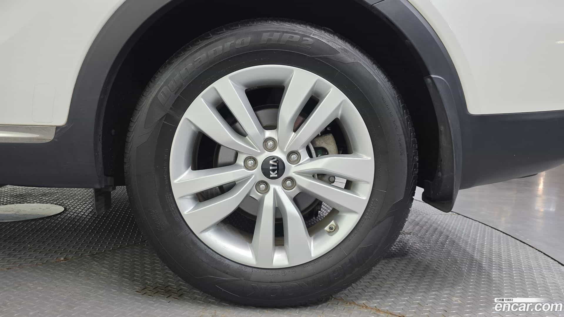 Sorento Kia 2016.8-OUTER-031