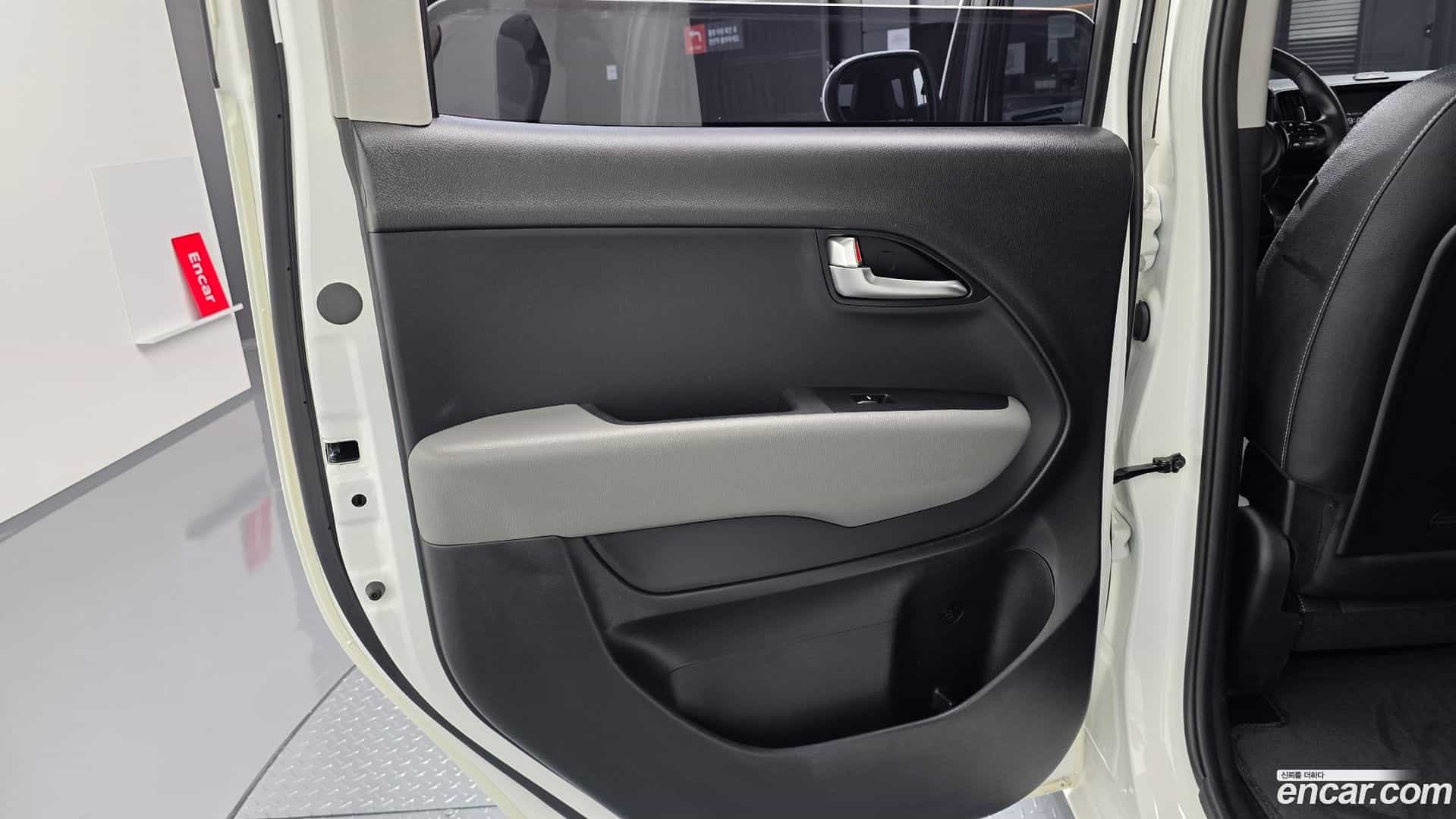RAY Kia 2023.3-INNER-035