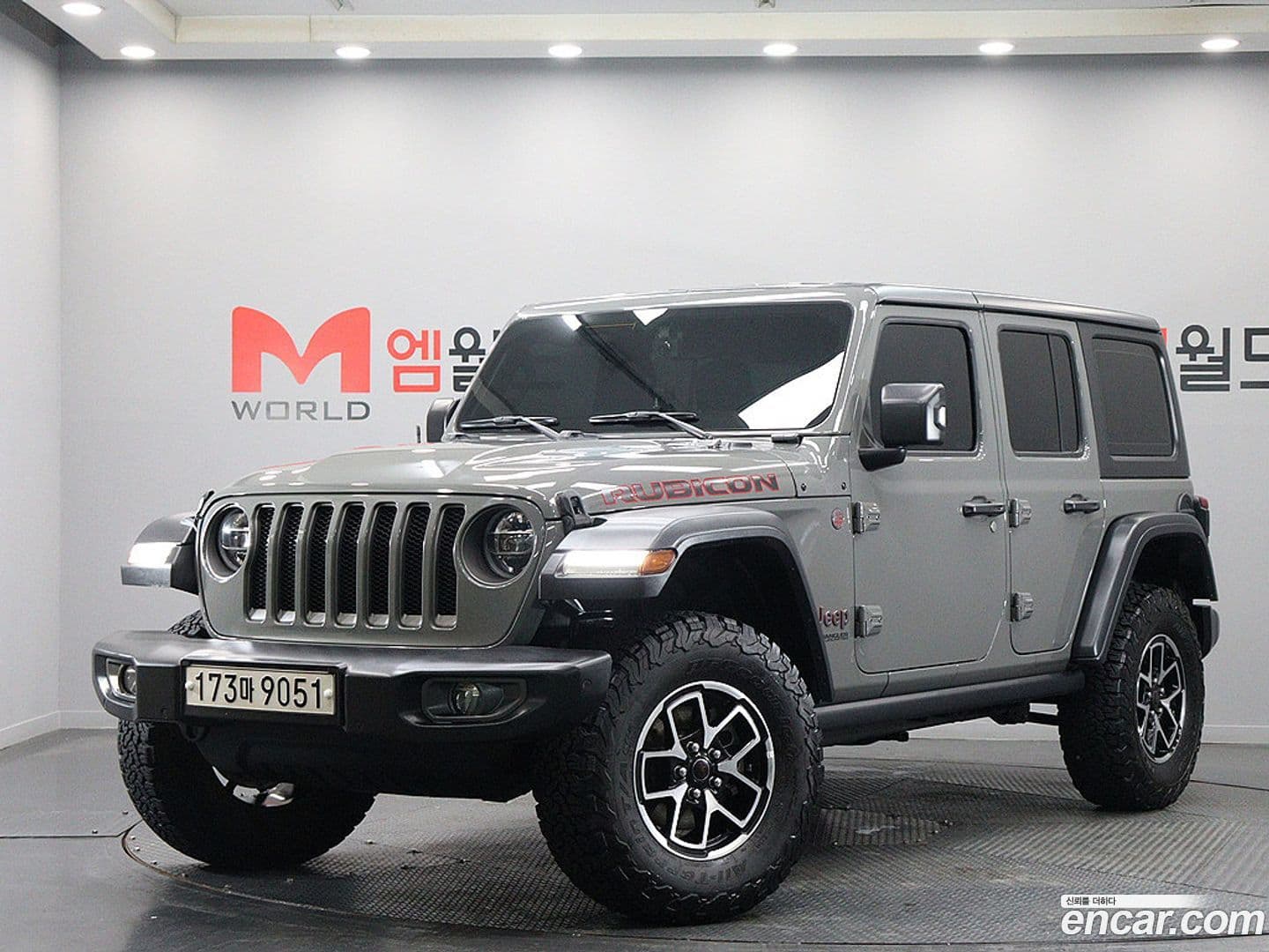 Main__Slider__Photo:Wrangler Jeep 2019.5-0