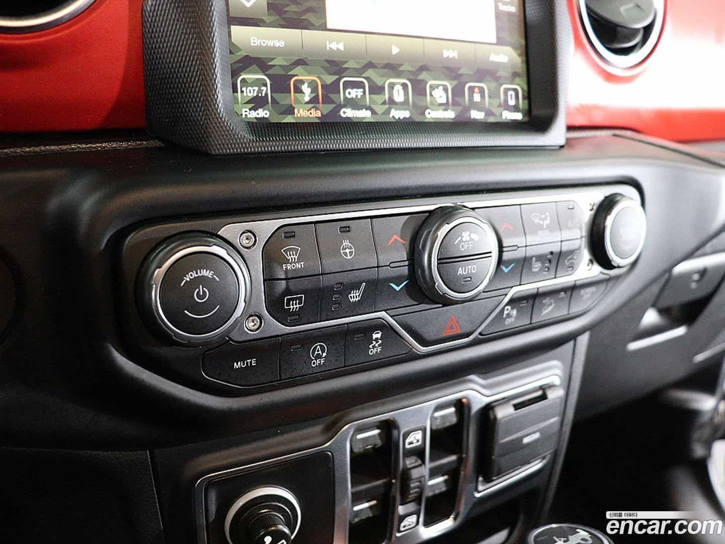 Wrangler Jeep 2019.5-OPTION-015