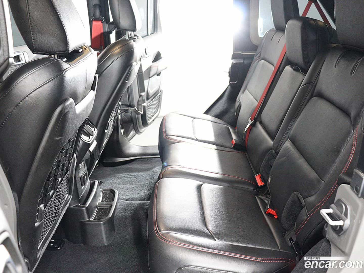 Wrangler Jeep 2019.5-OPTION-021
