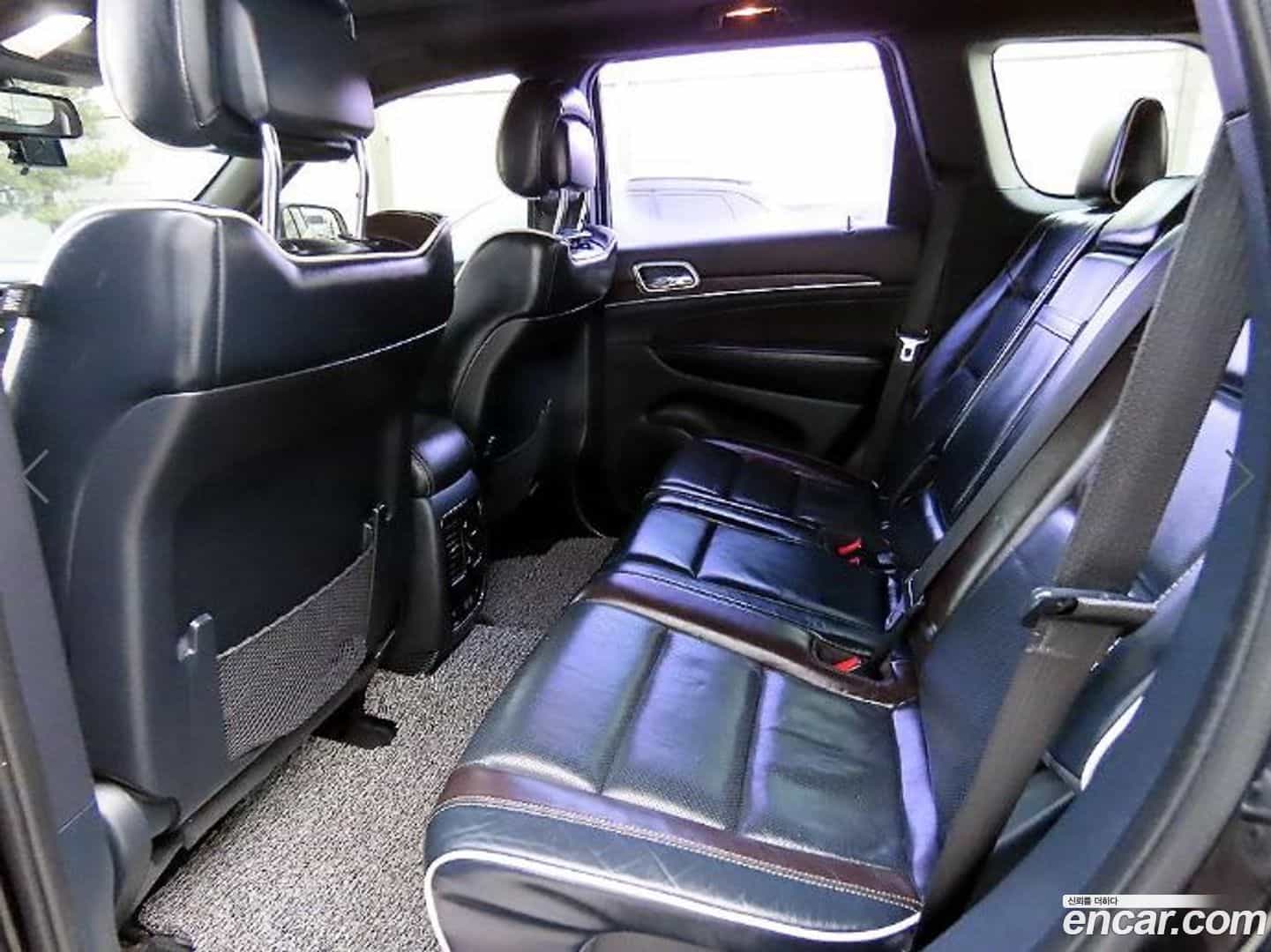 Cherokee Jeep 2015.11-OUTER-006