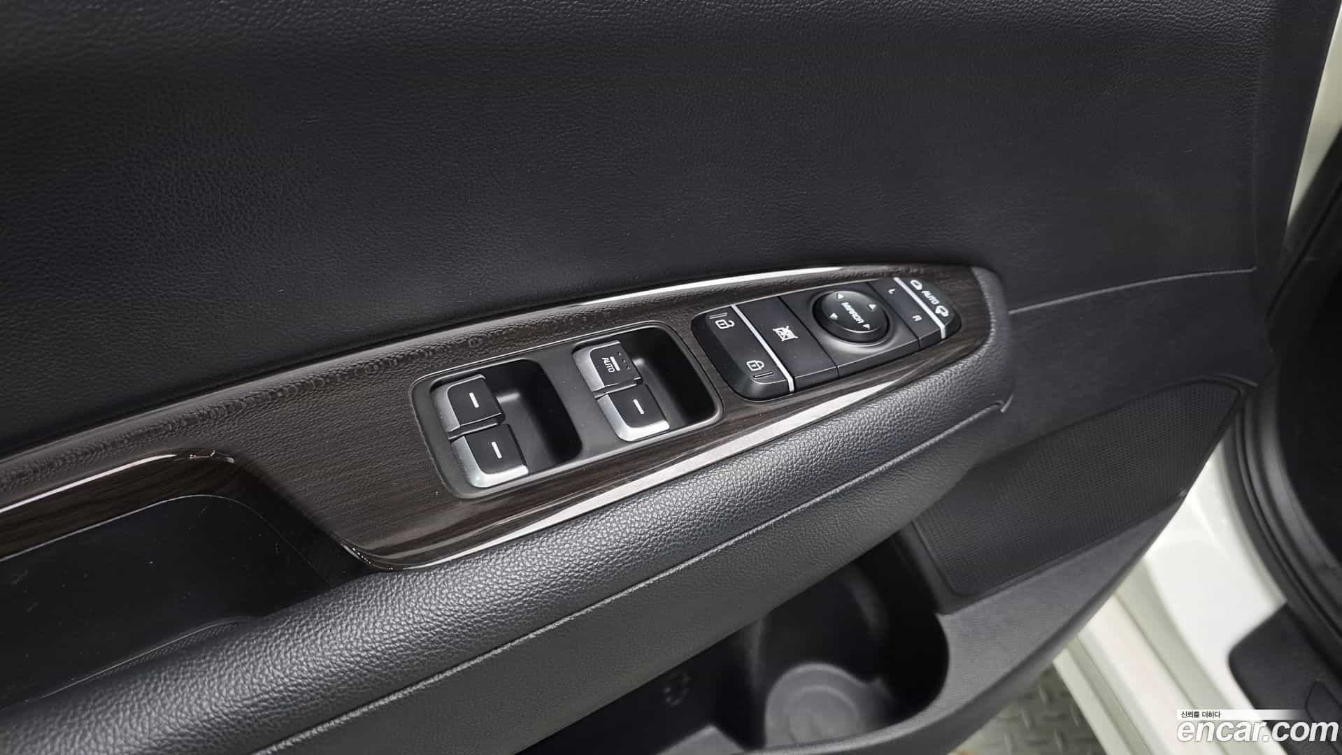 K5 Kia 2015.9-OPTION-024