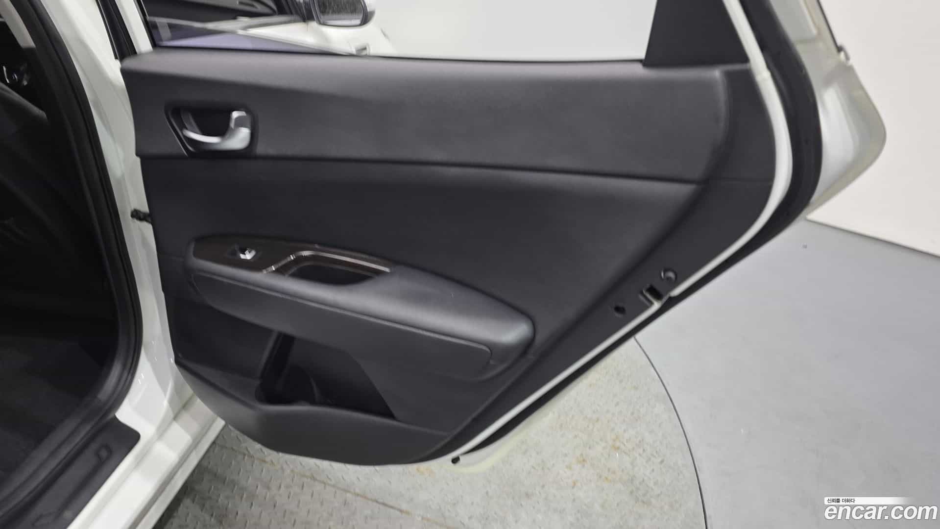 K5 Kia 2015.9-INNER-035