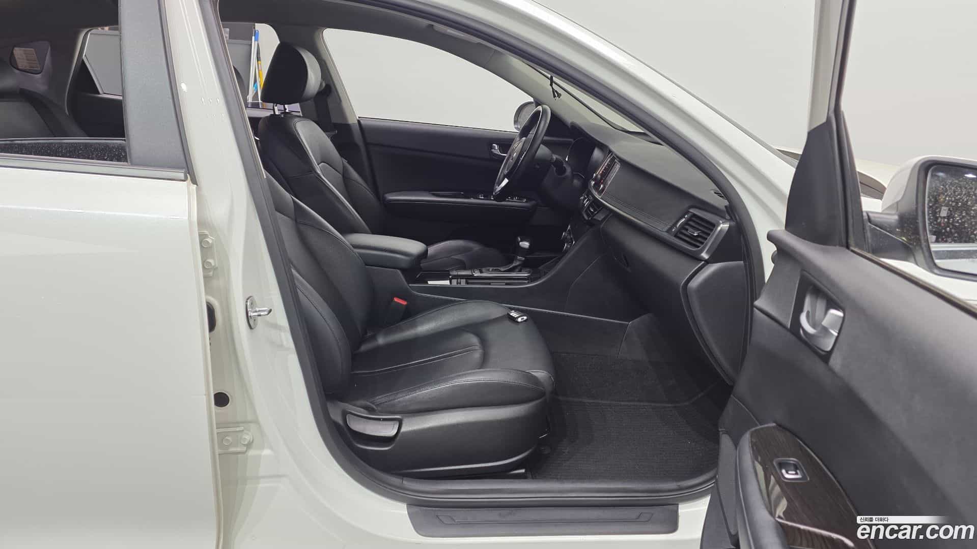 K5 Kia 2015.9-INNER-036