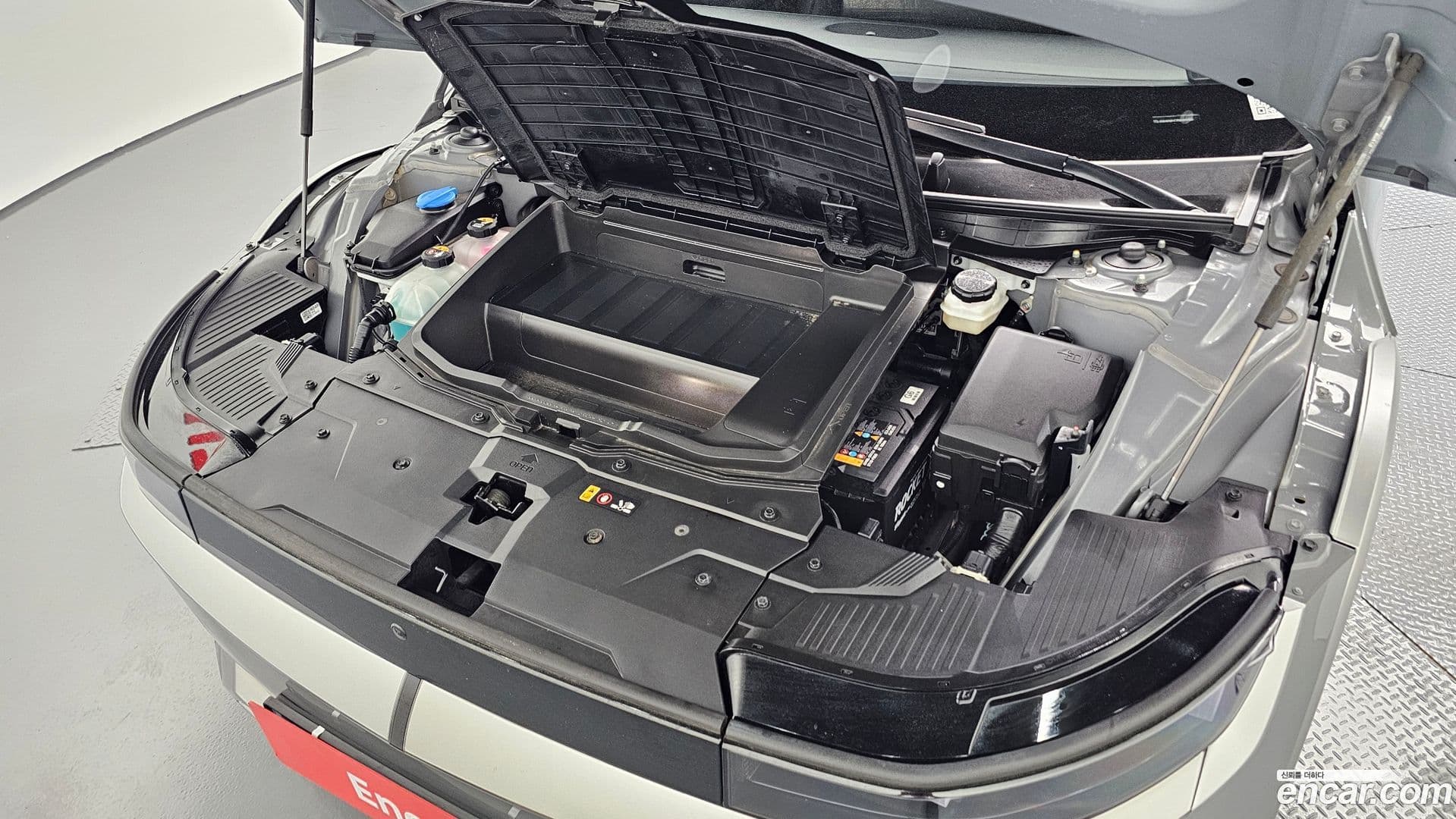Main__Slider__Photo:Ioniq5 Hyundai 2022.2-5