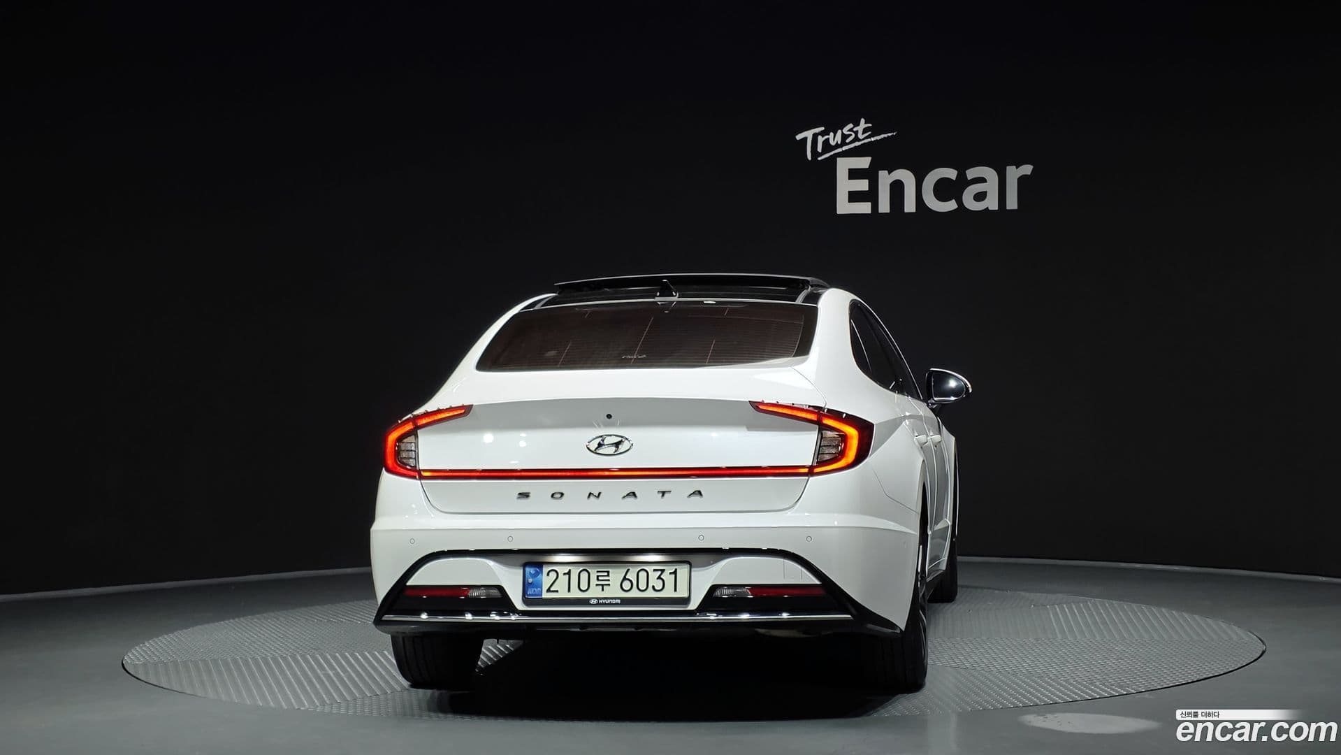 Main__Slider__Photo:Sonata Hyundai 2019.5-3