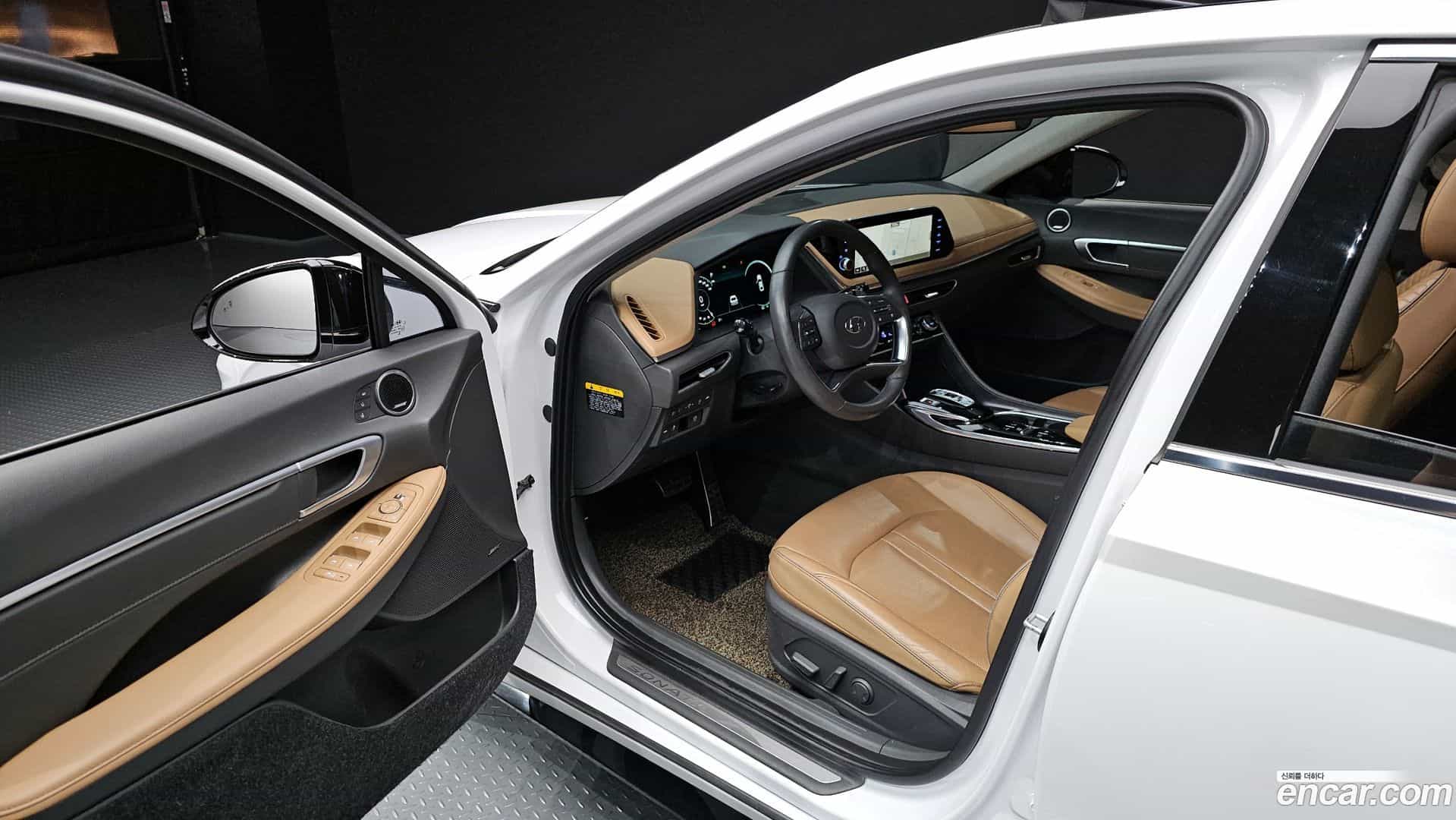 Sonata Hyundai 2019.5-INNER-010