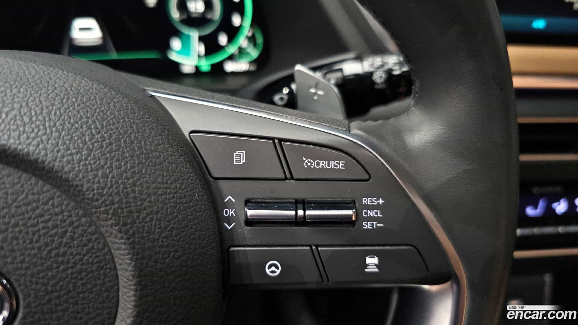 Sonata Hyundai 2019.5-OPTION-047