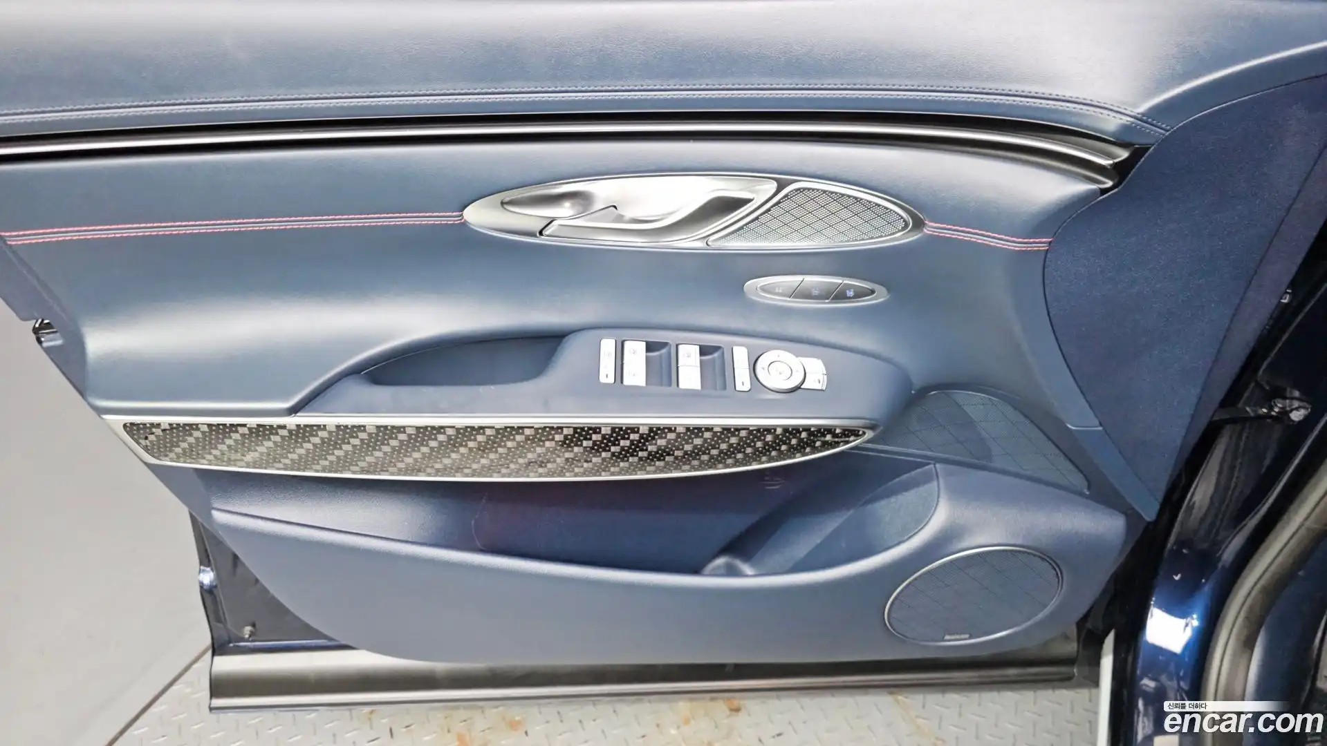 GV70 Genesis 2021.2-INNER-034