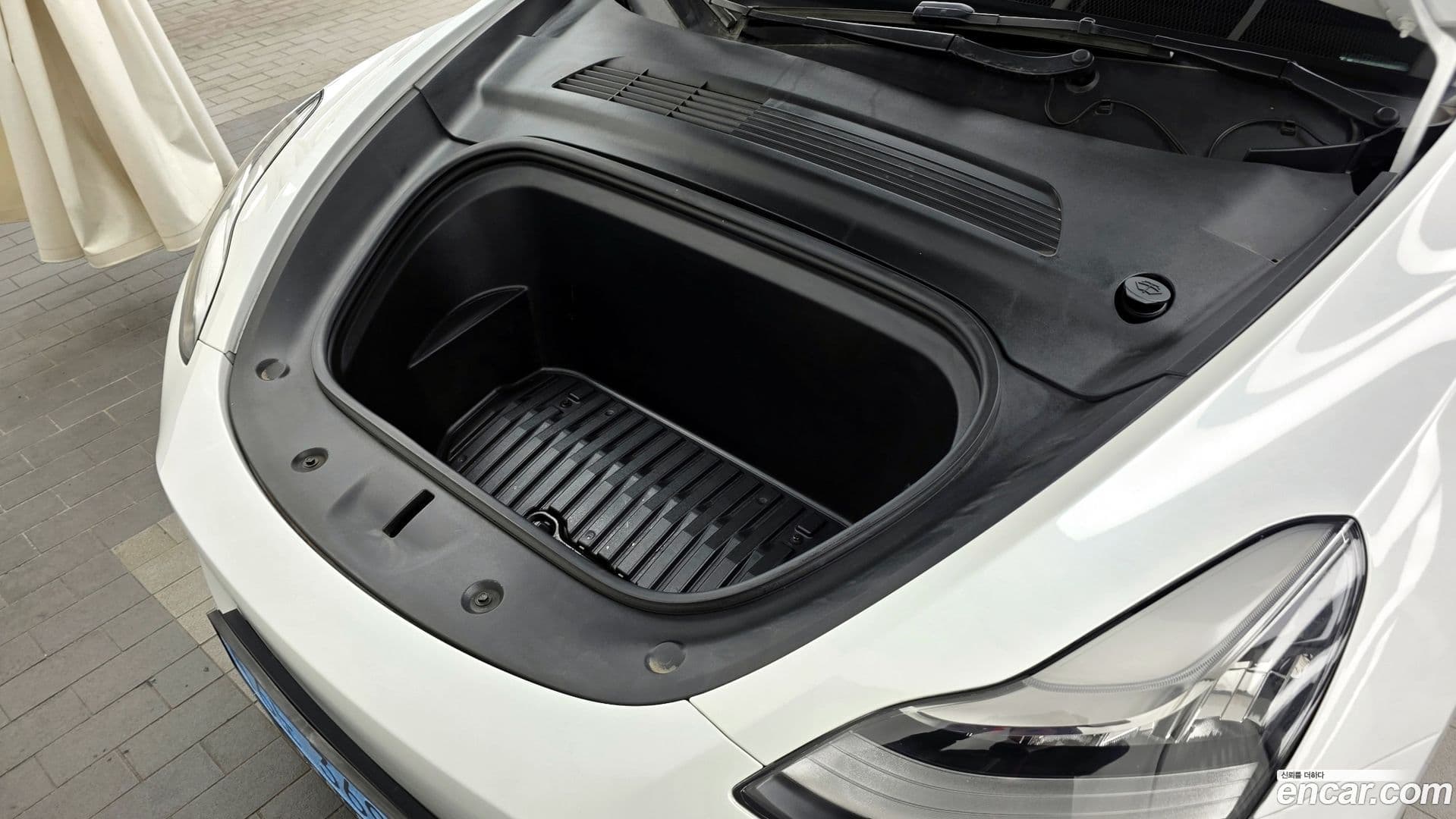 Main__Slider__Photo:Model Y Tesla 2021.7-5