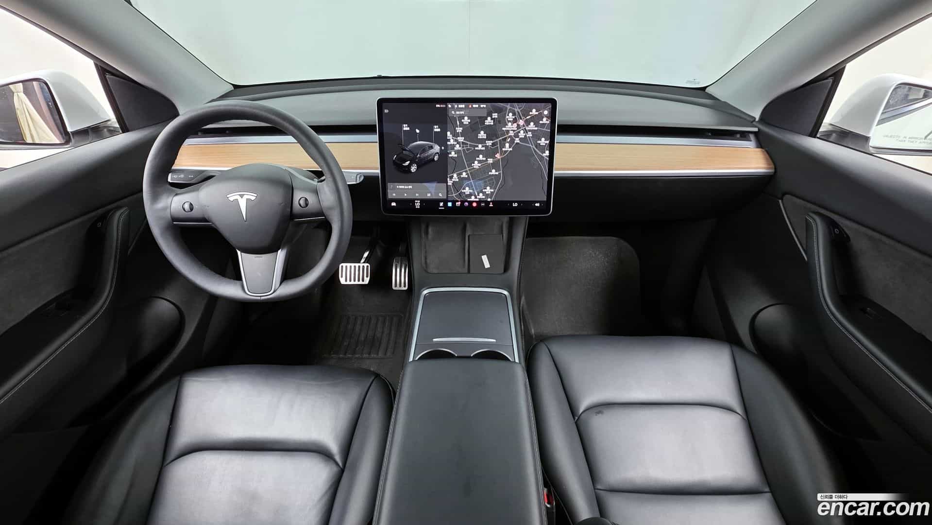 Model Y Tesla 2021.7-INNER-007