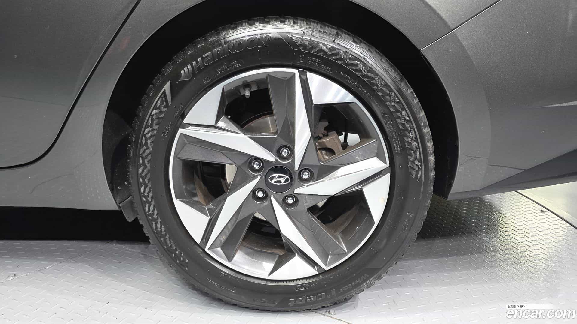 AVANTE Hyundai 2023.2-OUTER-005