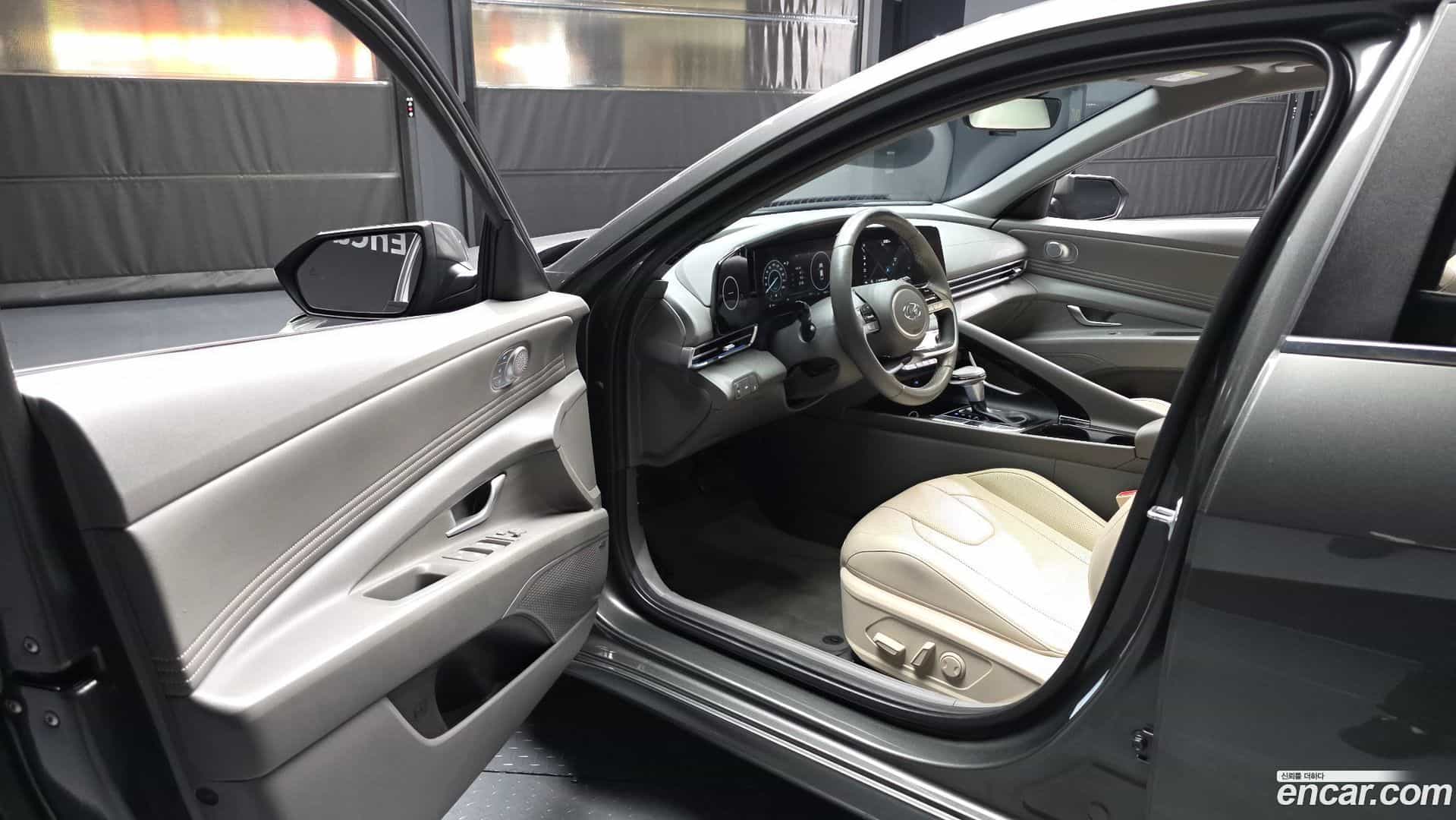 AVANTE Hyundai 2023.2-INNER-010
