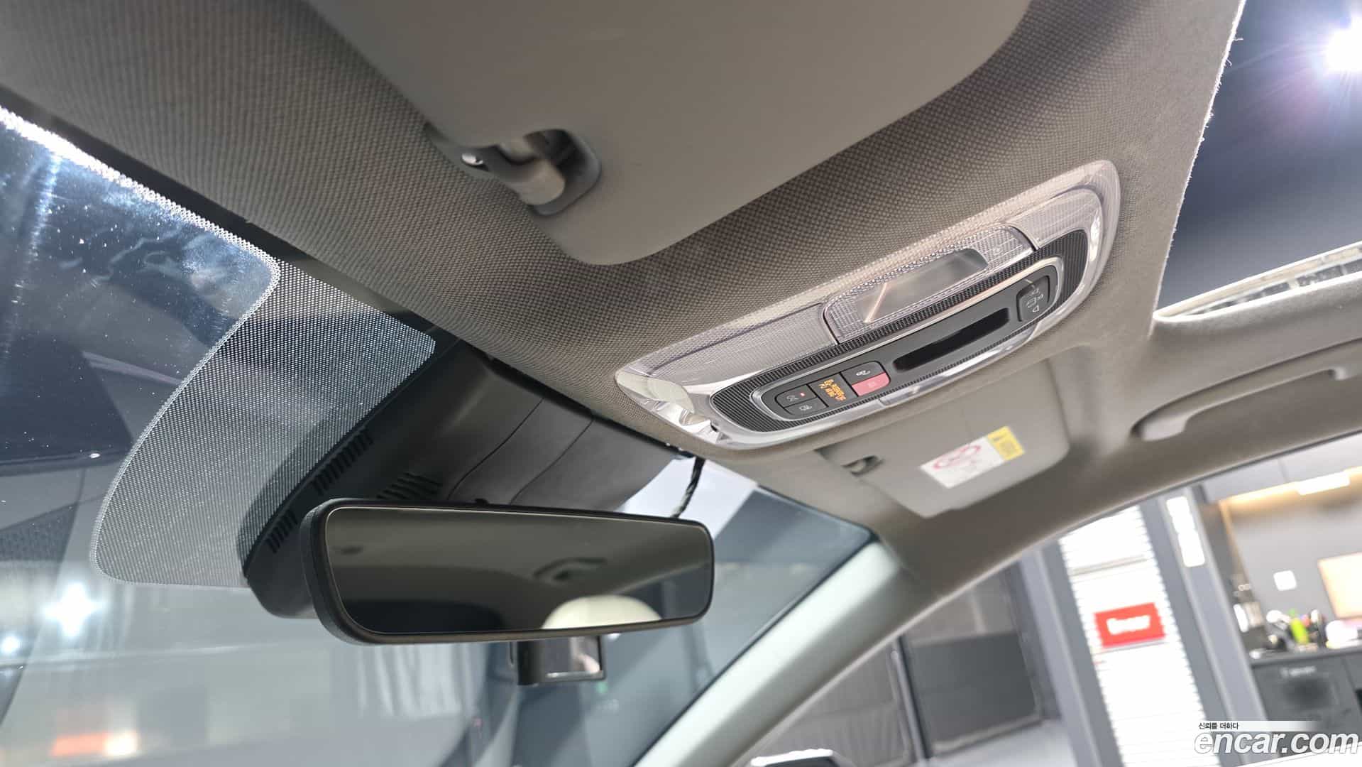 AVANTE Hyundai 2023.2-OPTION-040