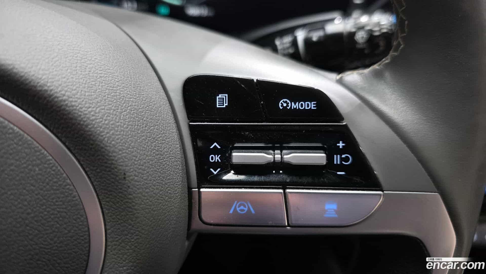 AVANTE Hyundai 2023.2-OPTION-043