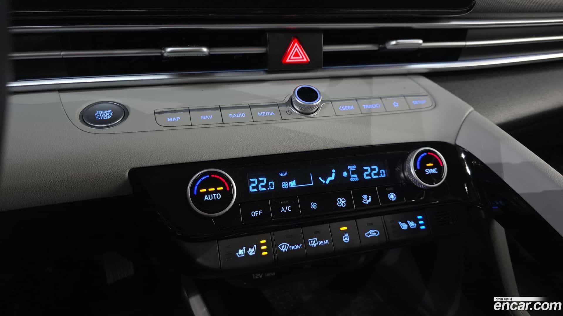 AVANTE Hyundai 2020.11-OPTION-015