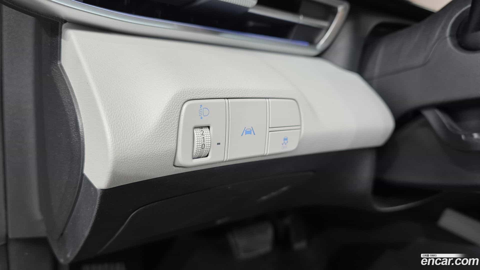 AVANTE Hyundai 2020.11-OPTION-024