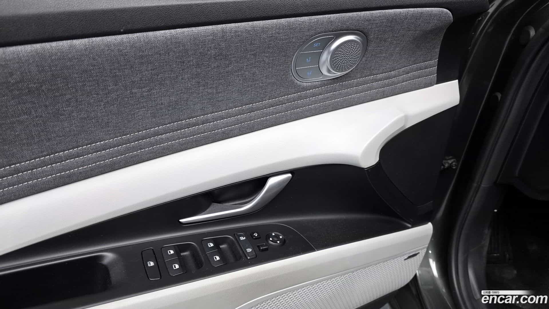 AVANTE Hyundai 2020.11-OPTION-045