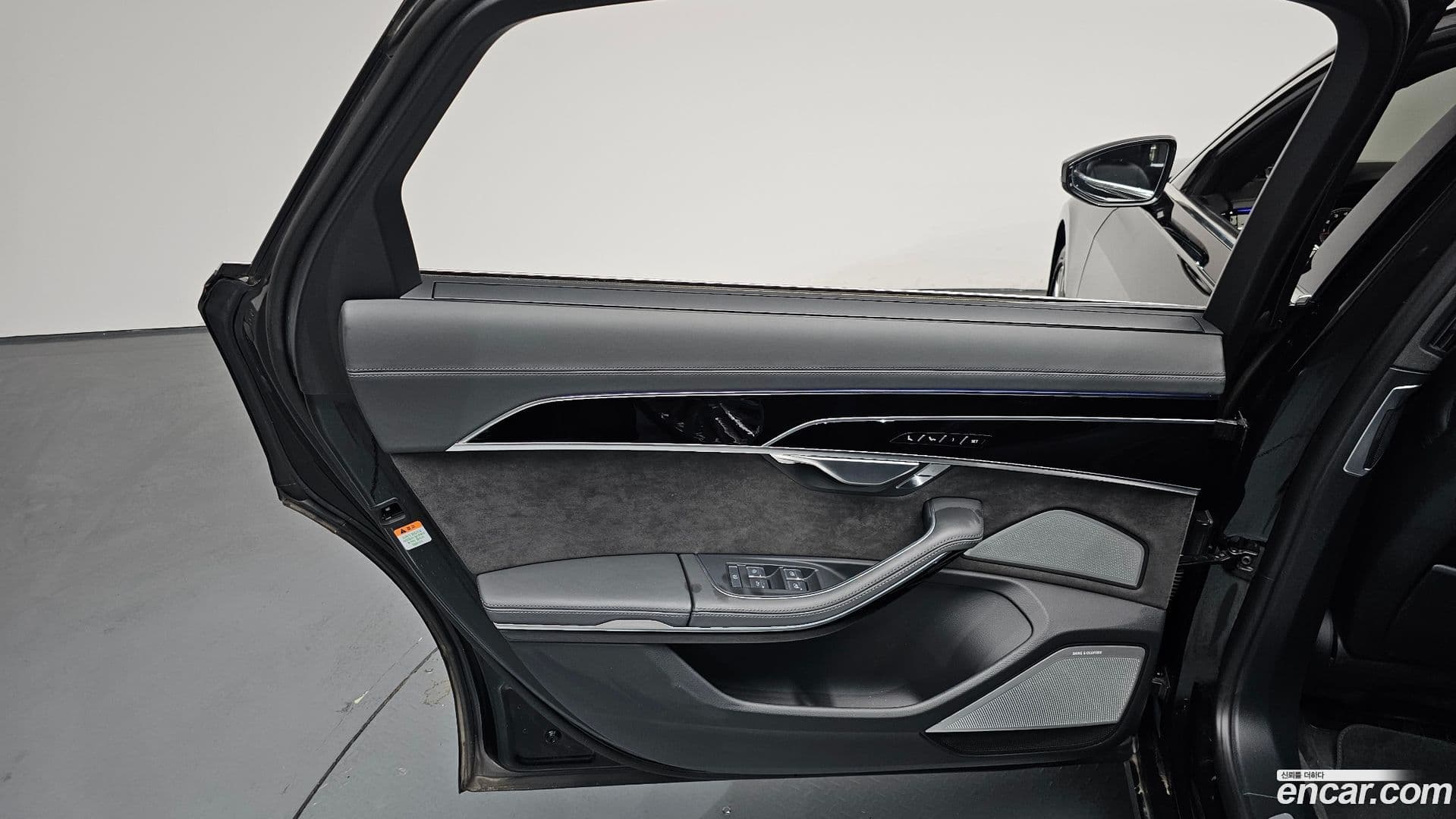 Main__Slider__Photo:A8 Audi 2021.7-24