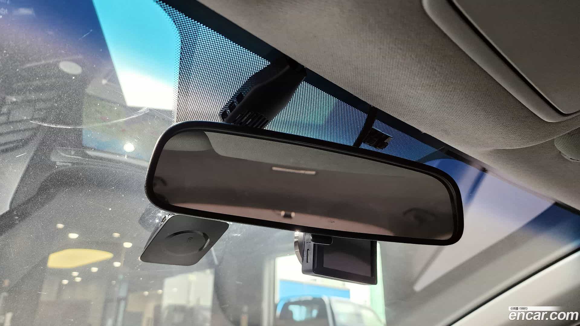 AVANTE Hyundai 2015.8-OPTION-040