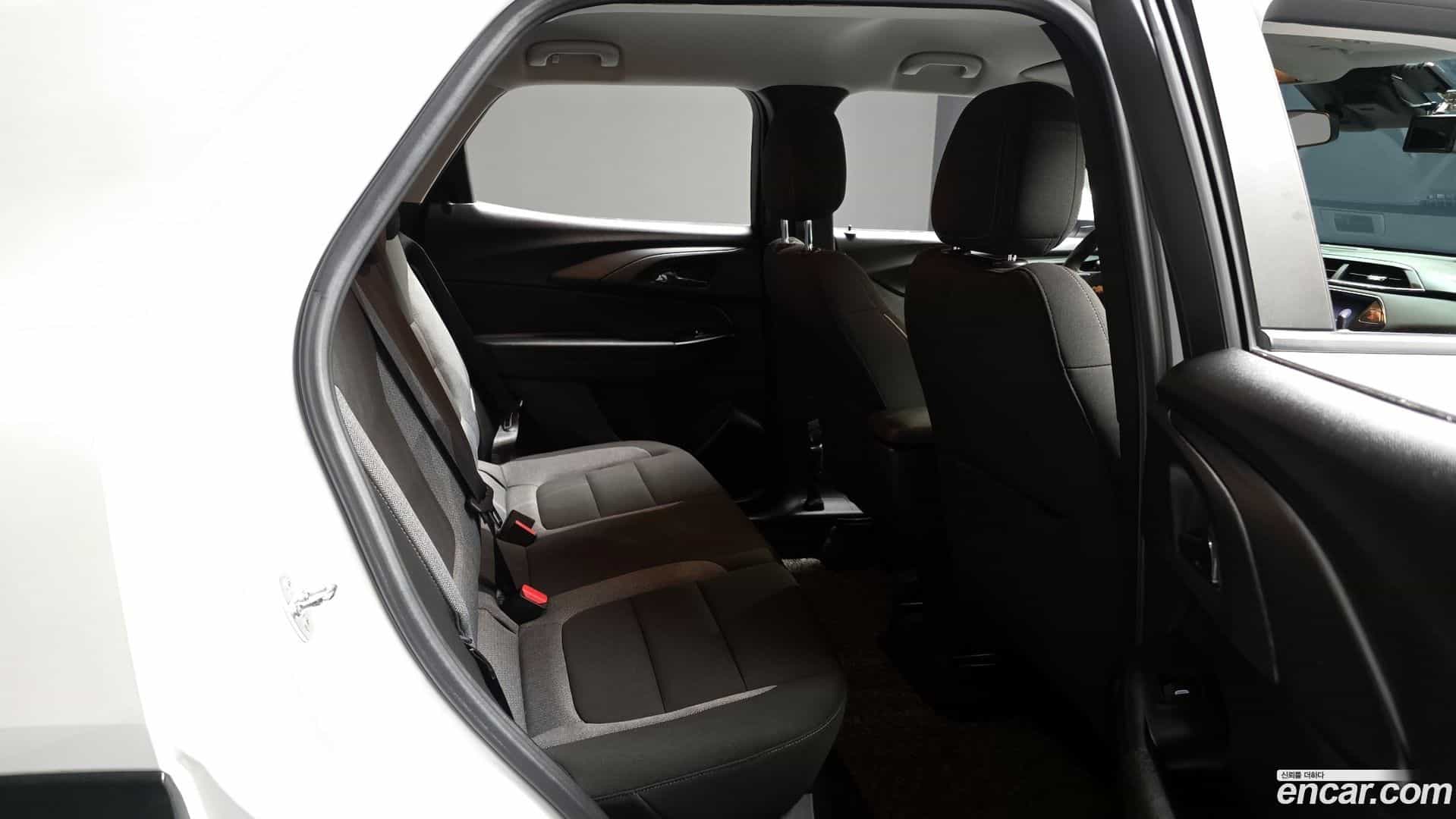 Trailblazer Chevrolet 2021.9-OPTION-016