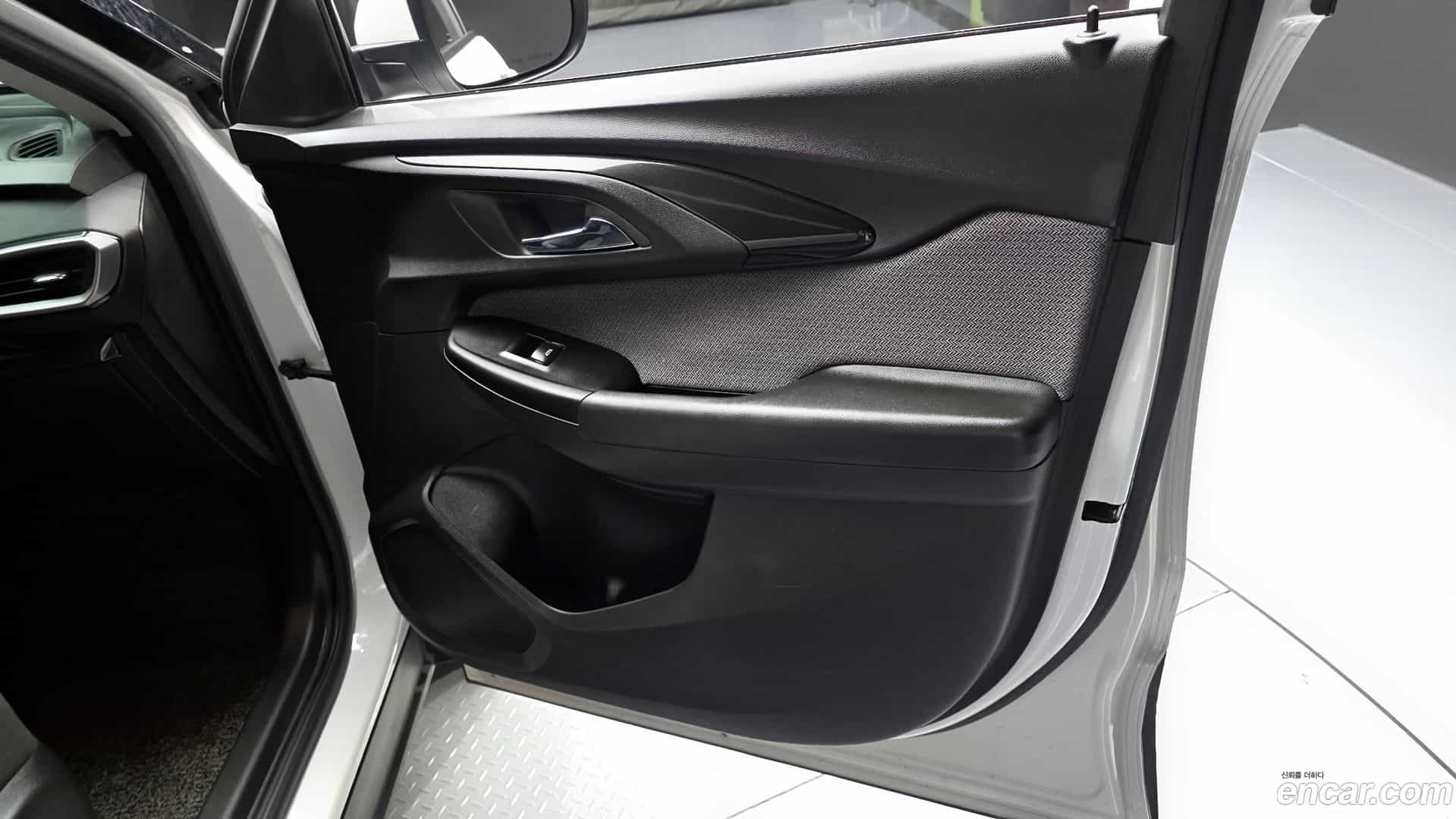 Trailblazer Chevrolet 2021.9-INNER-034