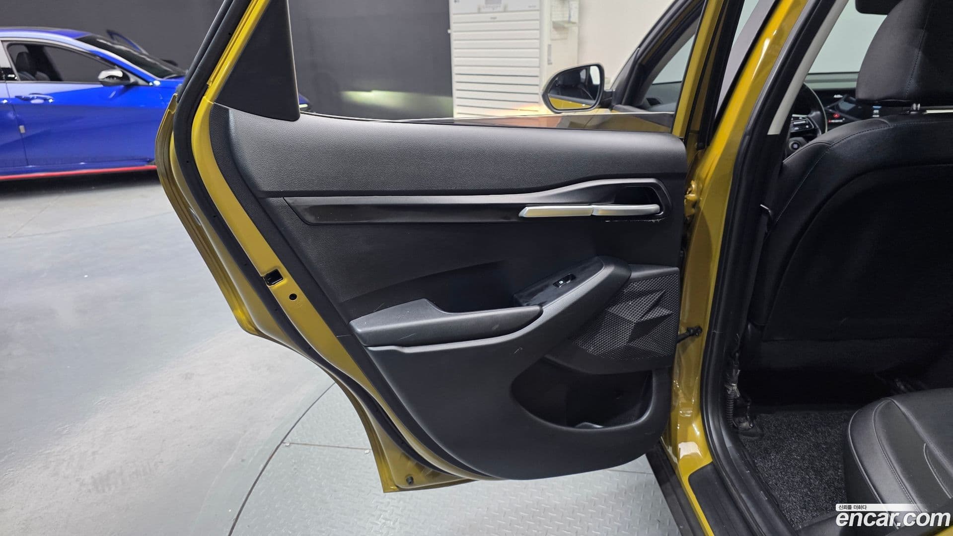 Main__Slider__Photo:Seltos Kia 2023.0-24
