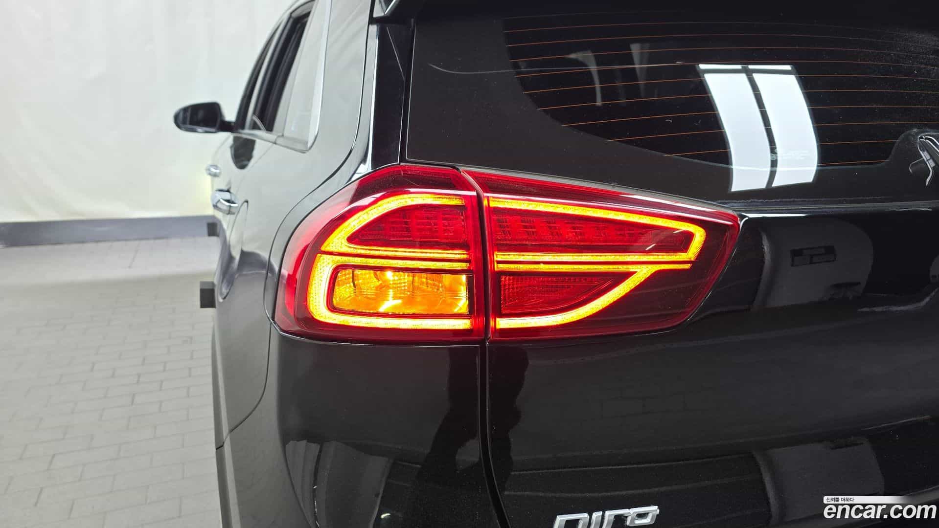 Niro Kia 2019.2-OUTER-033