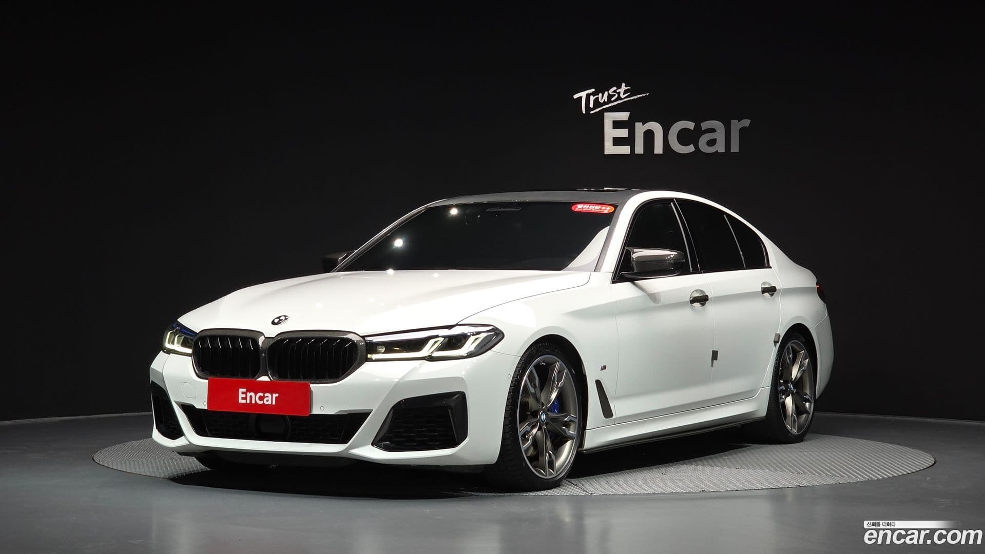 Main__Slider__Photo:5-Series BMW 2022.4-10
