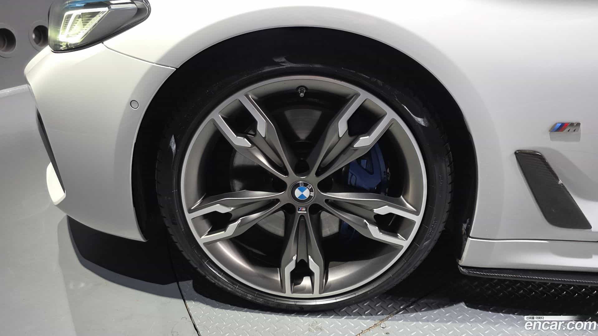 5-Series BMW 2022.4-OUTER-005