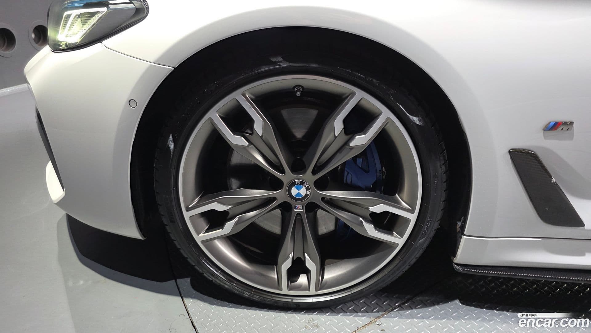 Main__Slider__Photo:5-Series BMW 2022.4-4